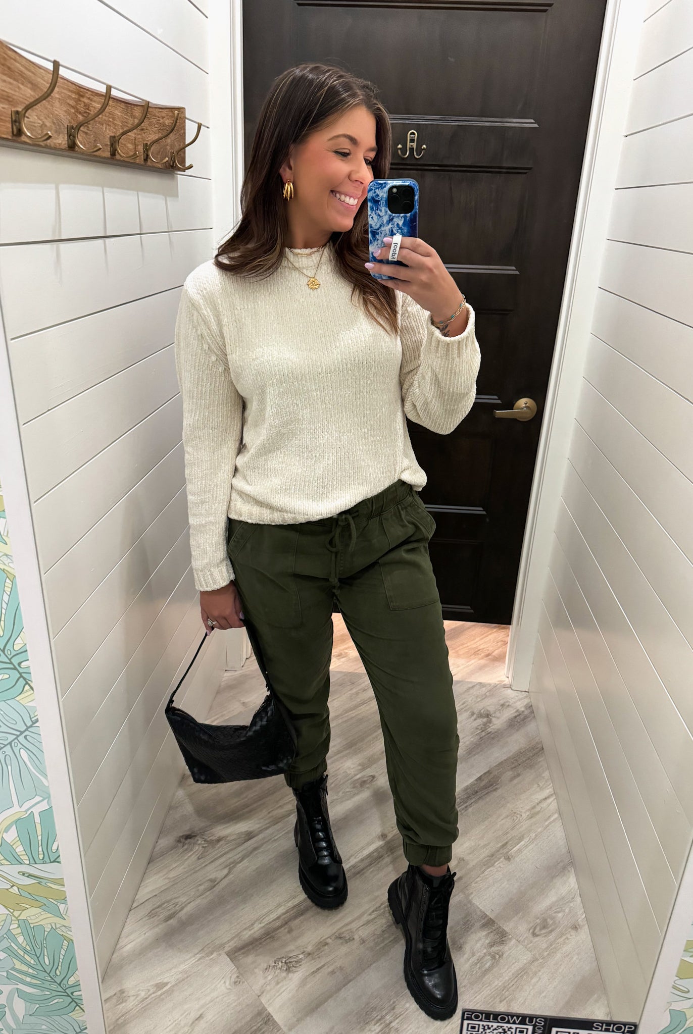 Bella Dahl | Pocket Jogger | Fall Fashion | Bella Dahl Sweater | Bella Dahl Pocket Jogger