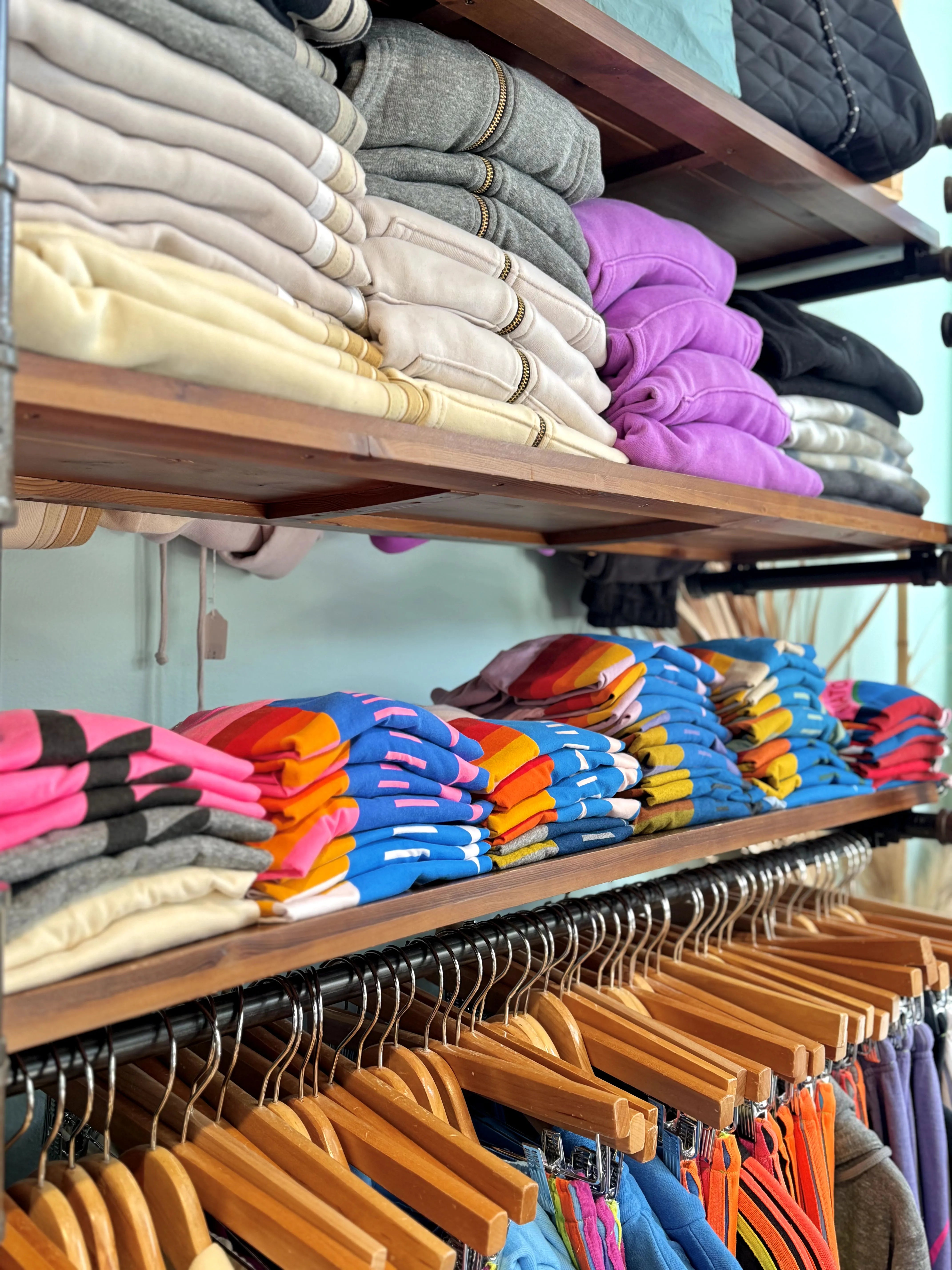 Aviator Nation | Logo | Tee | Boyfriend