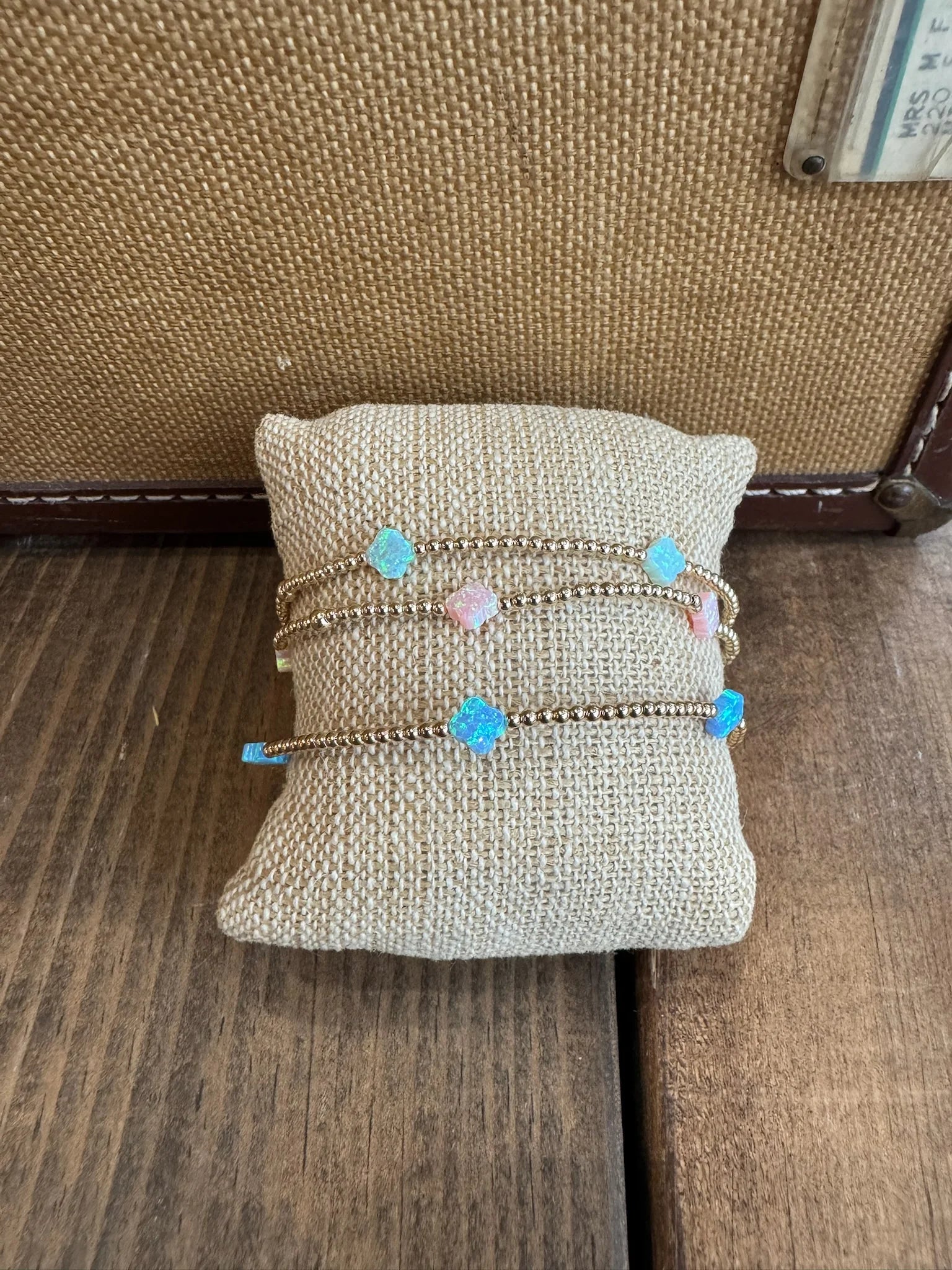 Bara Boheme | Kid | Tiny Clover Bracelet | Vagabond | Apparel | Boutique