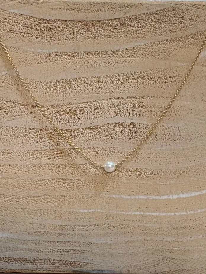 Bara Boheme | Kid | Tiny Teardrop Necklace | Pearl | Vagabond | Apparel | Boutique