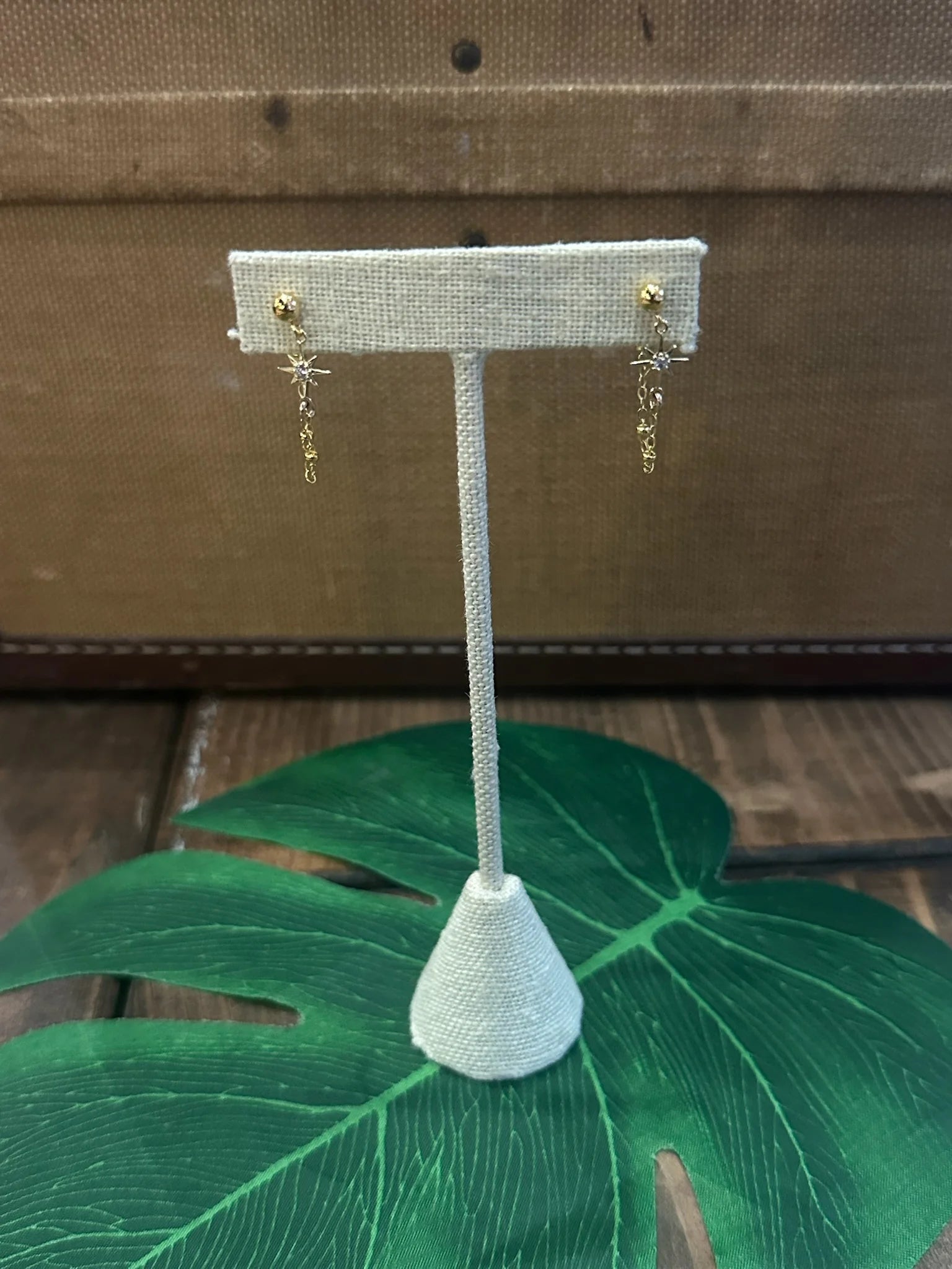 Beachybeads | North Star Chain Studs | Vagabond | Apparel | Boutique