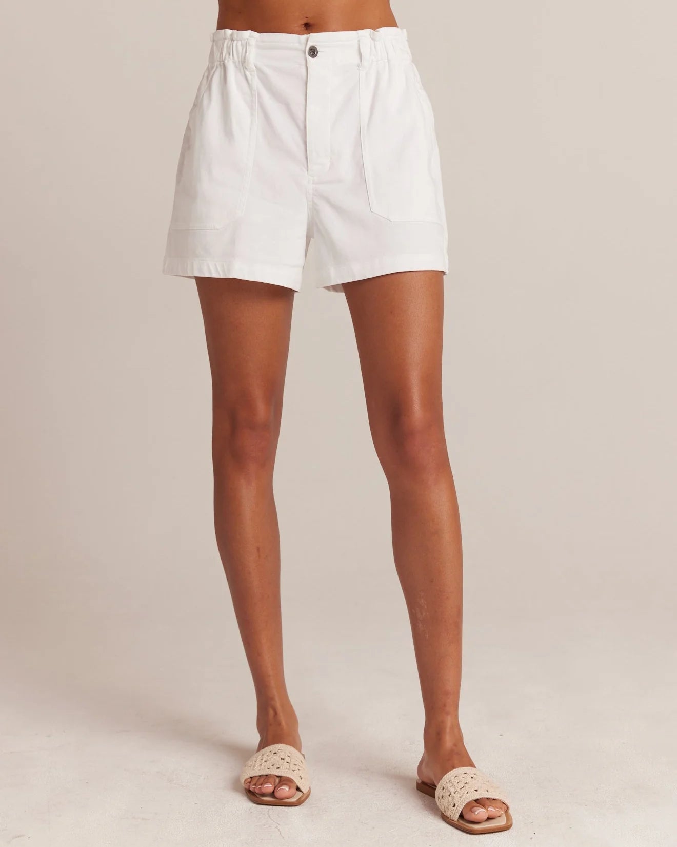 Bella Dahl | Callie Ruffle Short | White | Vagabond | Apparel | Boutique