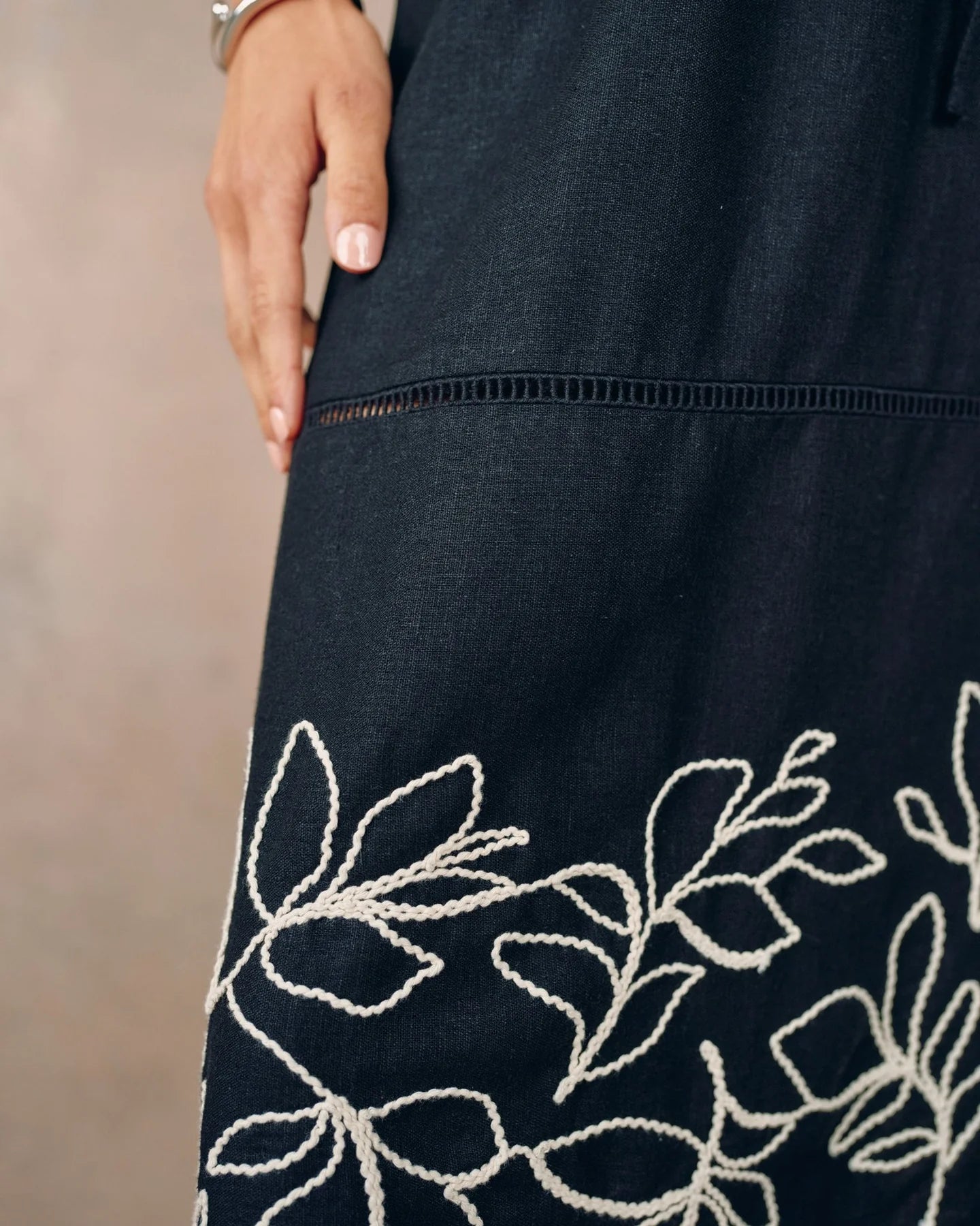 Bella Dahl | Ladder Trim Midi Skirt | Vagabond | Apparel | Boutique