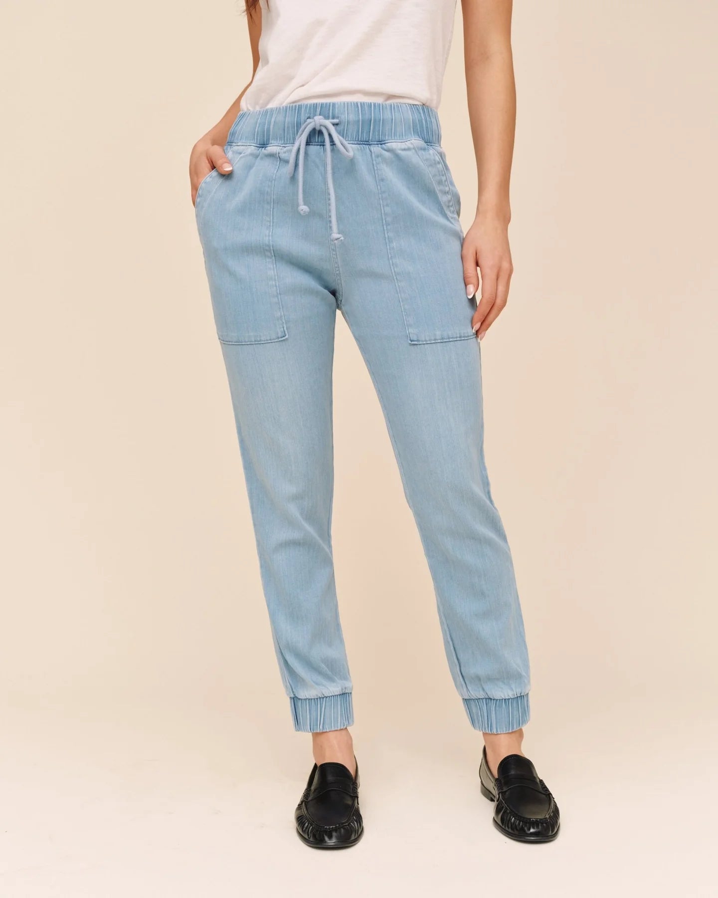 Bella Dahl | Denim Pocket Jogger | Vagabond | Apparel | Boutique