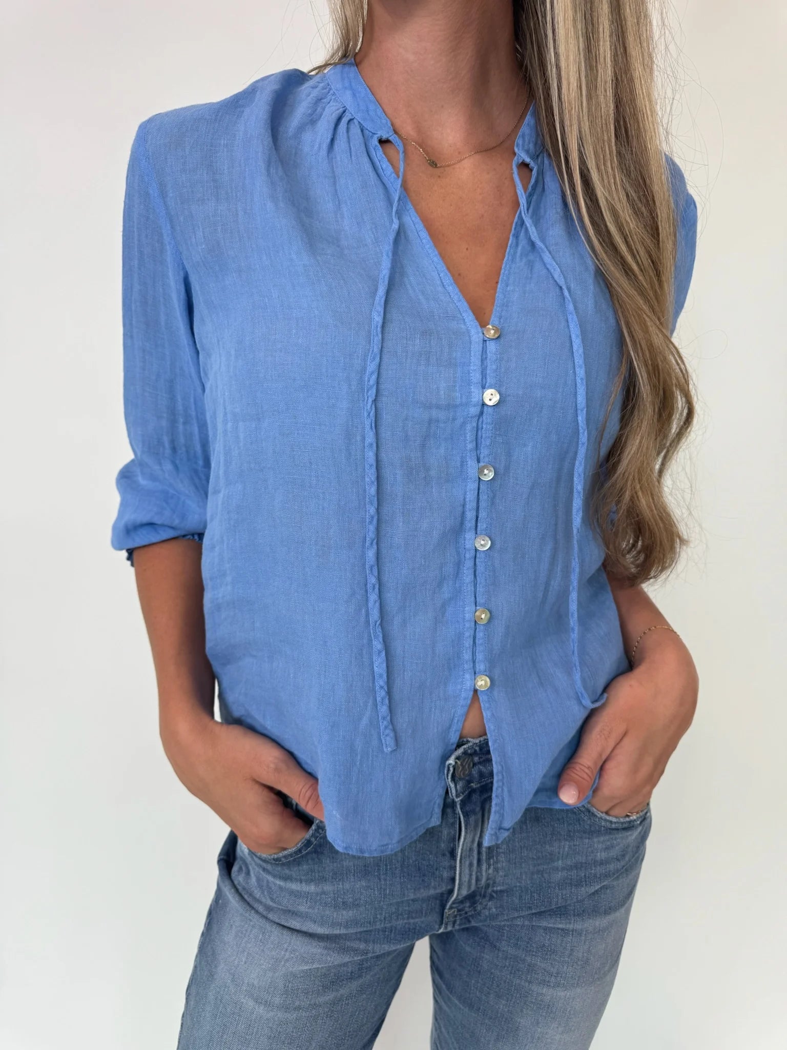 Bella Dahl | 3/4 Sleeve Tie Neck Blouse | Vagabond | Apparel | Boutique