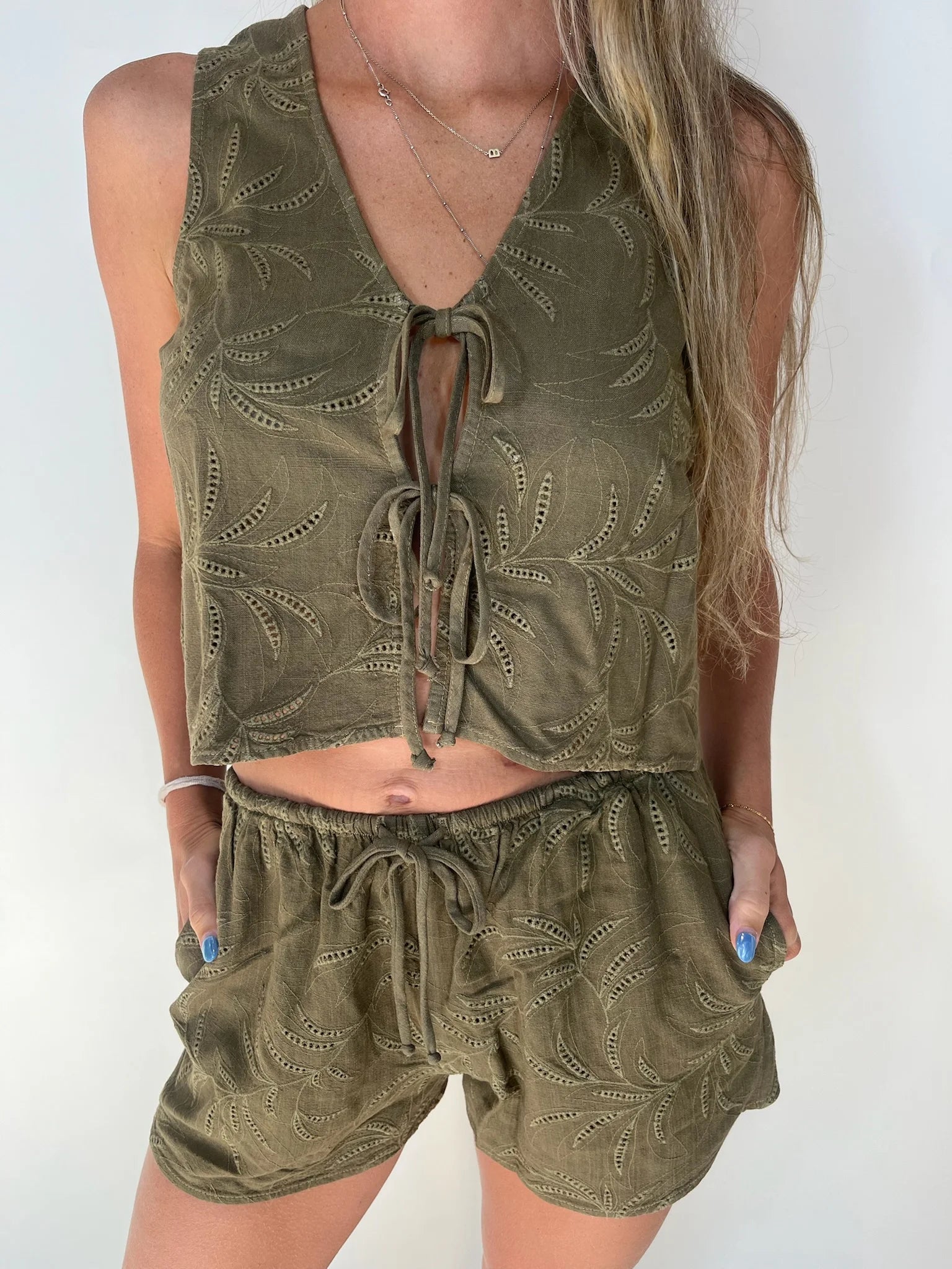 Bella Dahl | Beach Short | Olive Green | Vagabond | Apparel | Boutique