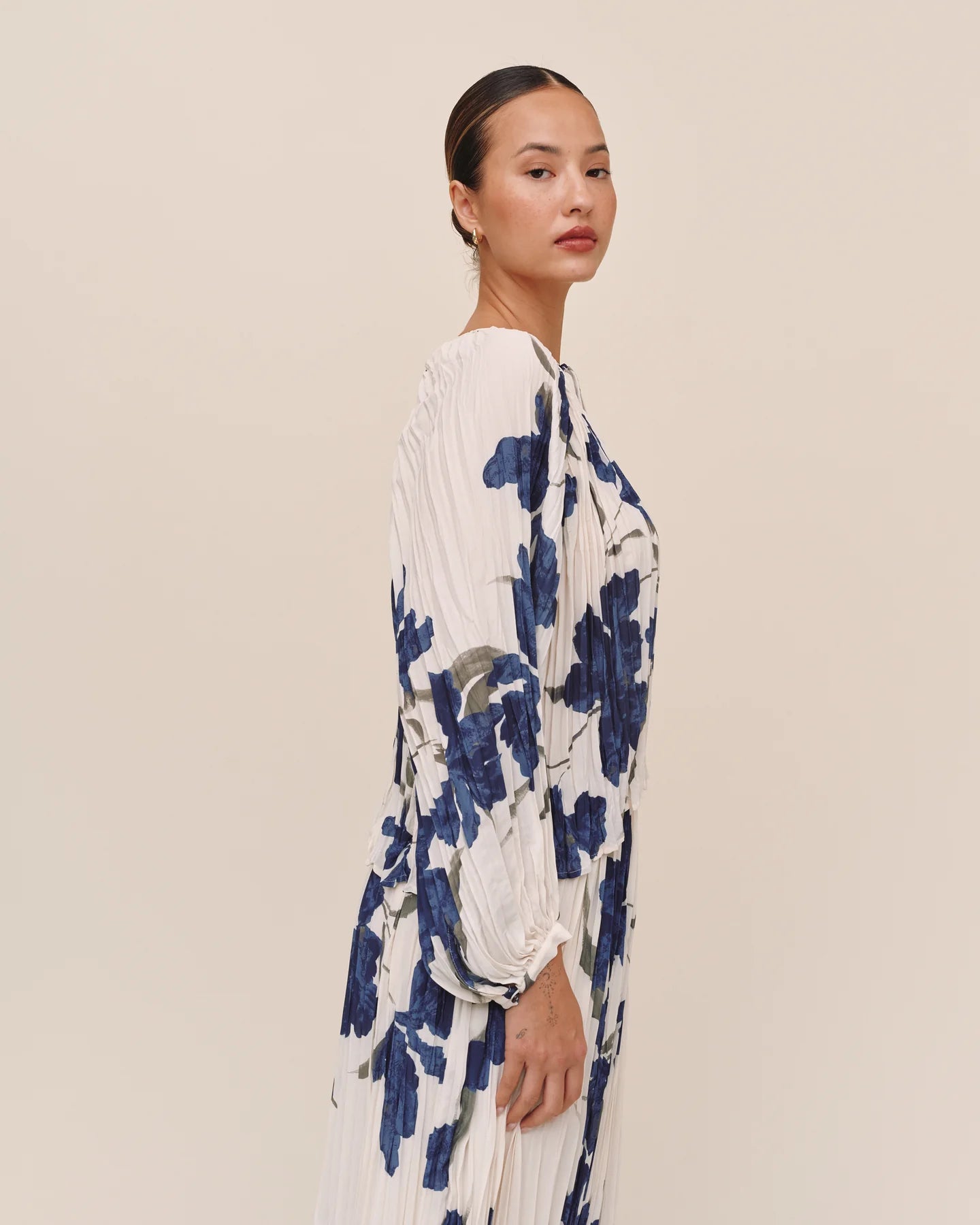 Bella Dahl | Pleated Tie Front Top | Vagabond | Apparel | Boutique