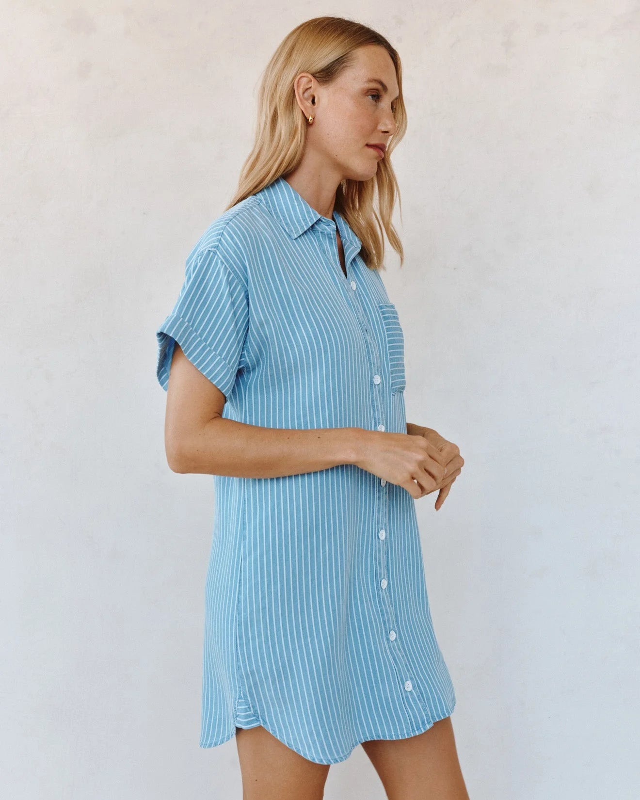 Bella Dahl | Roll Sleeve Pocket Shirt Dress Stripe | Side | Vagabond | Apparel | Boutique