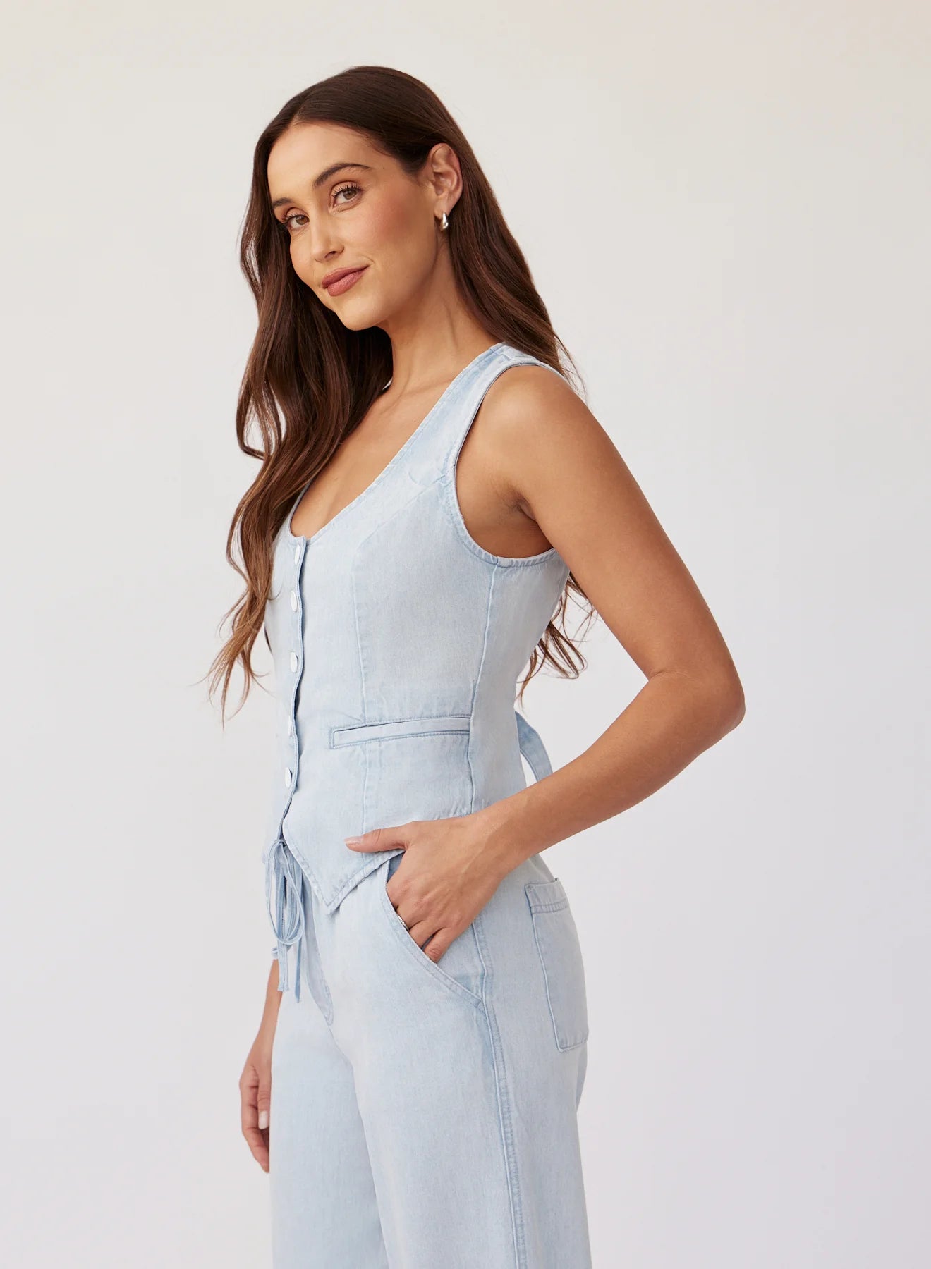 Bella Dahl | Scoop Neck Vest | Oasis Spray | Vagabond | Apparel | Boutique