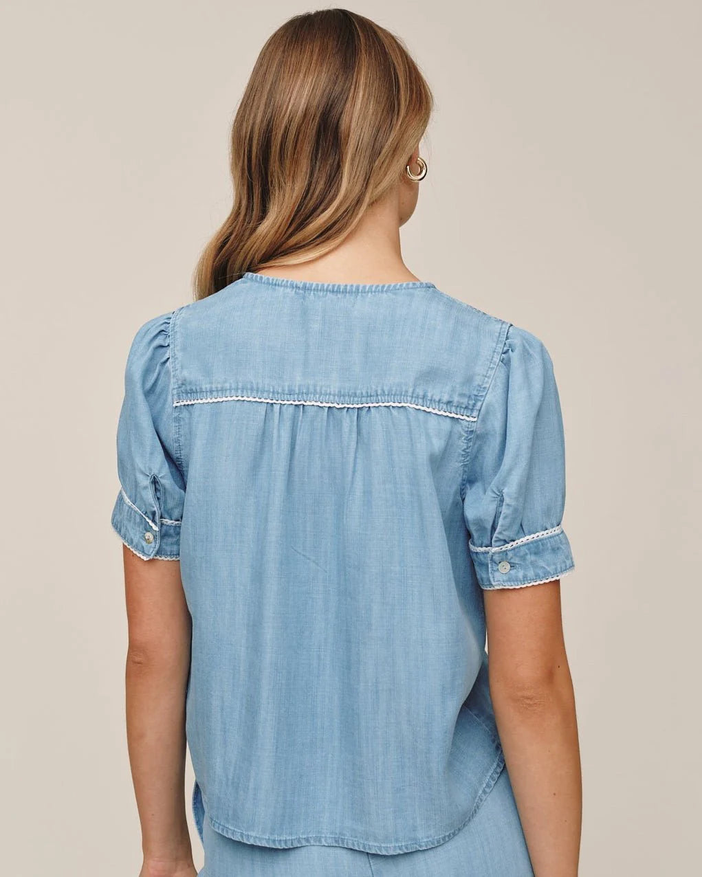 Bella Dahl |Short Sleeve Pullover W/Trim | Vagabond | Apparel | Boutique