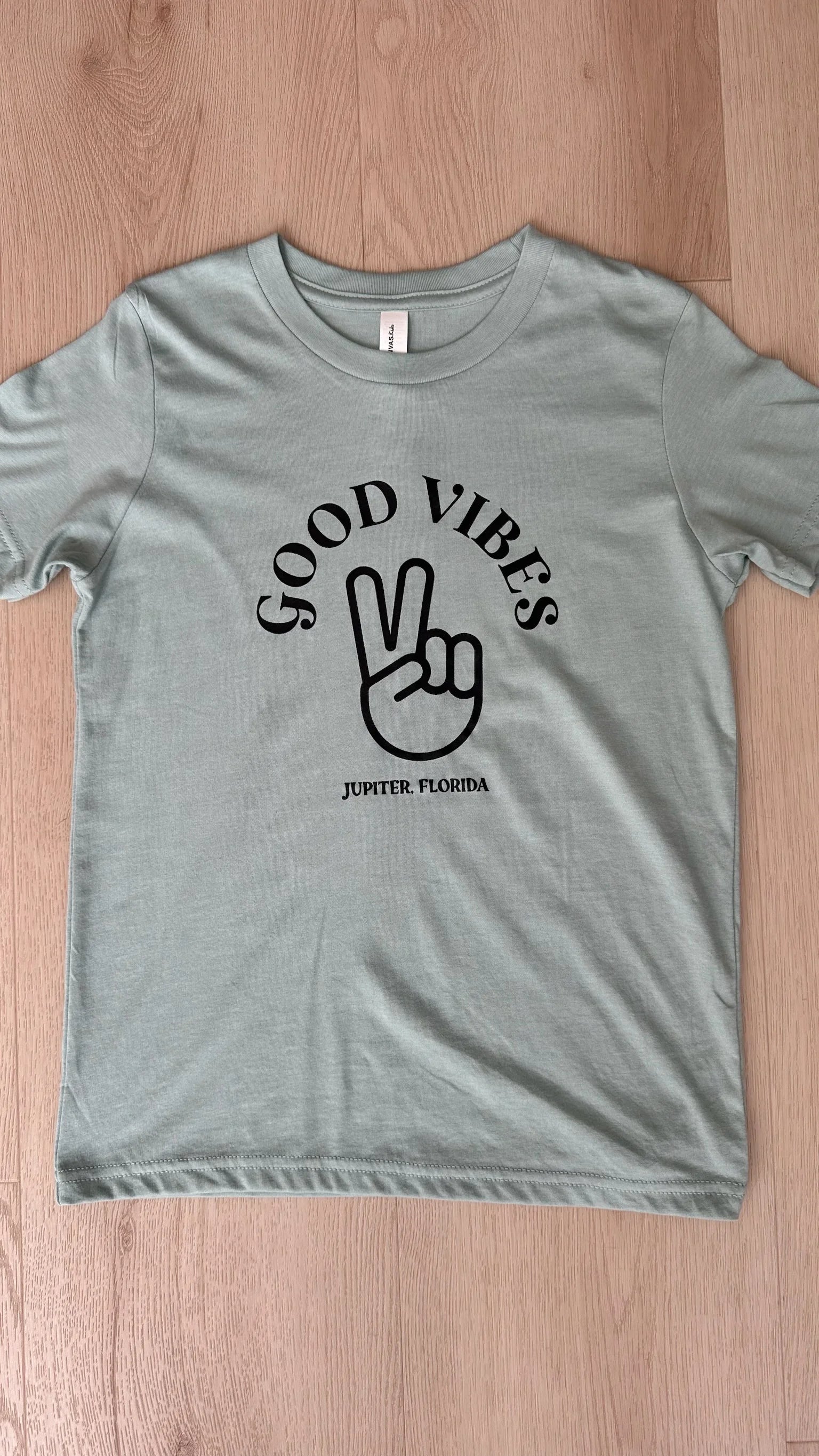Benny & Ray | Good Vibes Only Jupiter Tee | Vagabond | Apparel | Boutique