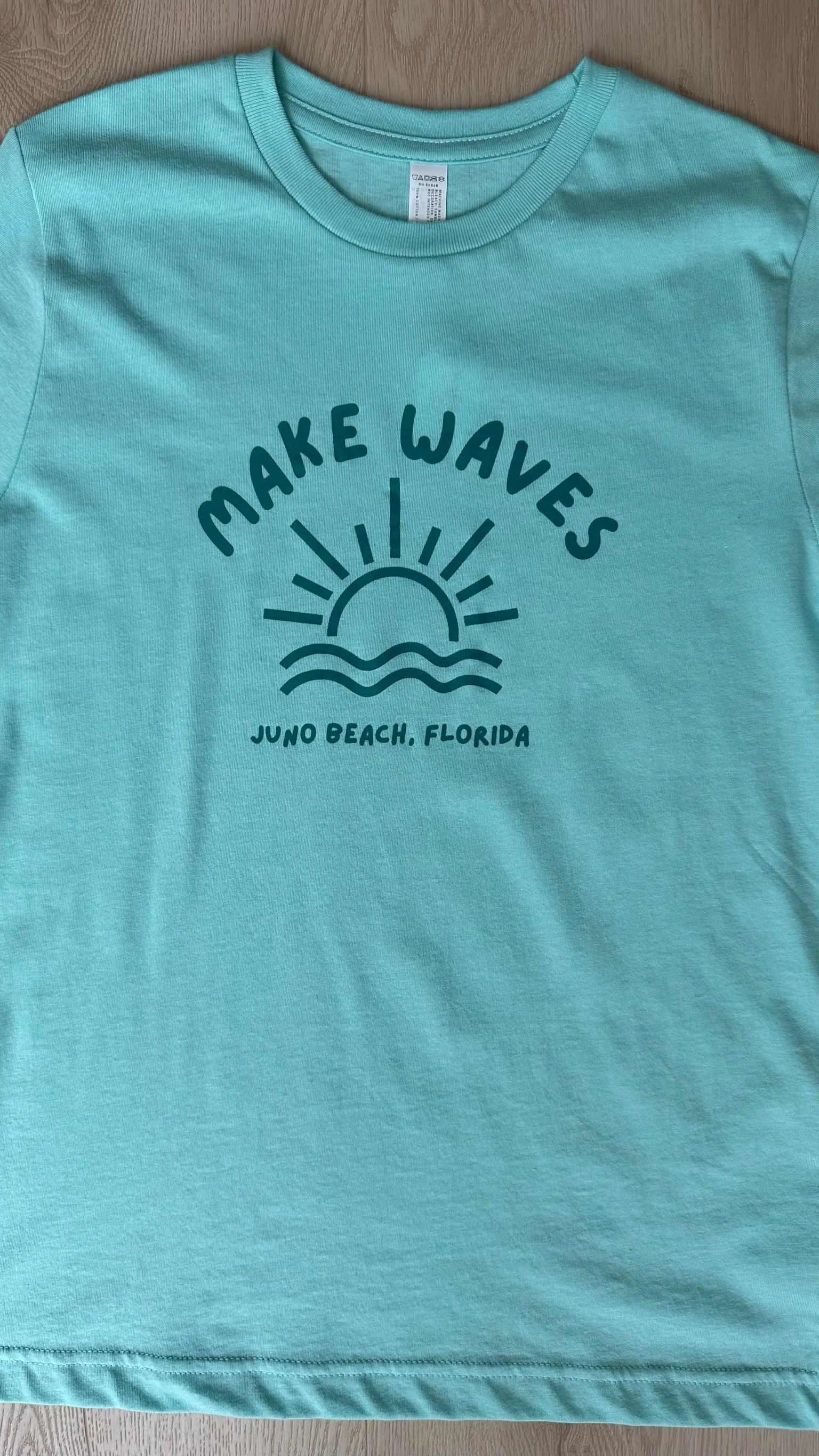 Benny & Ray | Make Waves Juno Beach Tee | Close | Vagabond | Apparel | Boutique