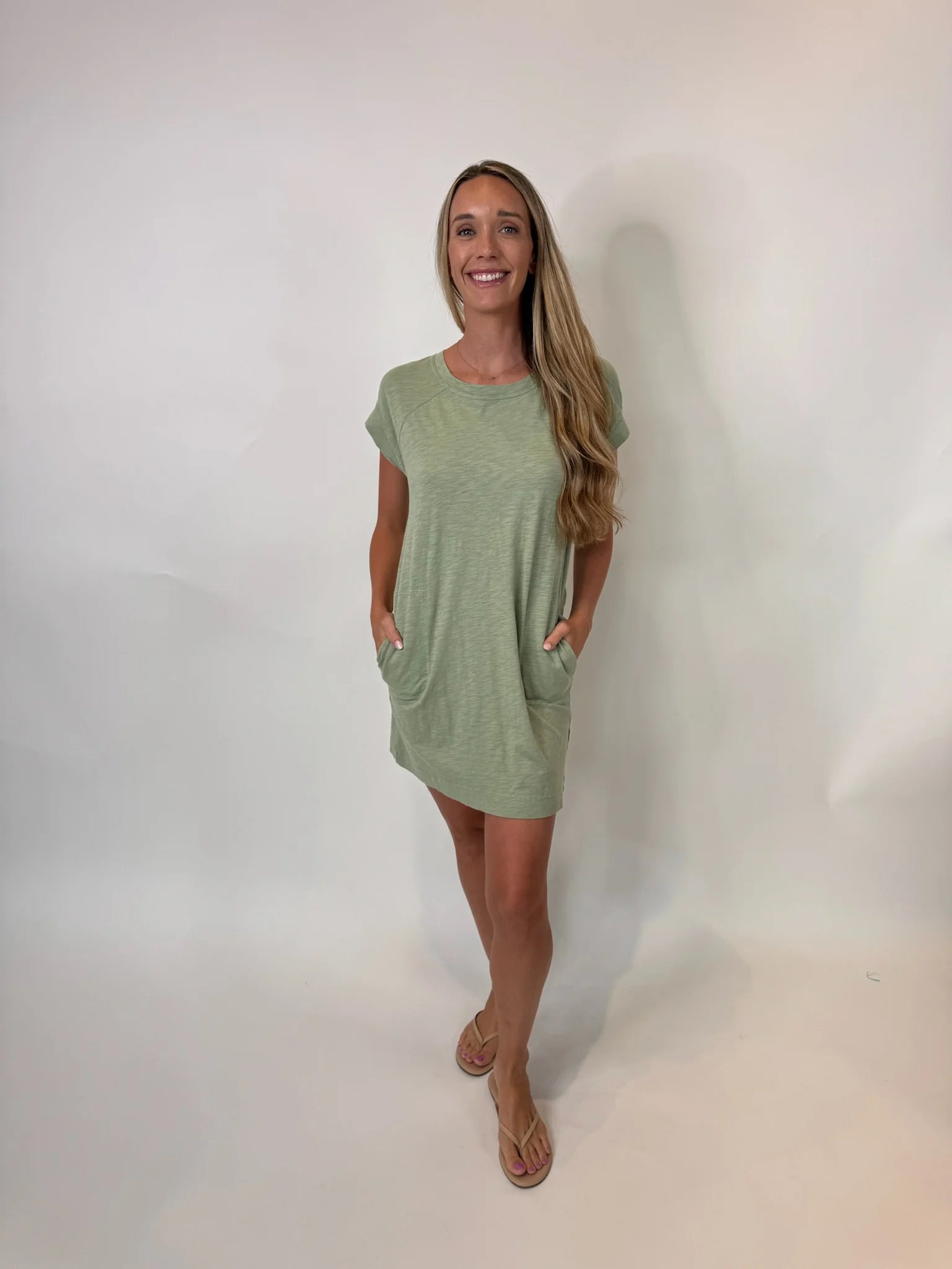 Bobi | Short Sleeve Raglan Dress | Juniper | Vagabond | Apparel | Boutique