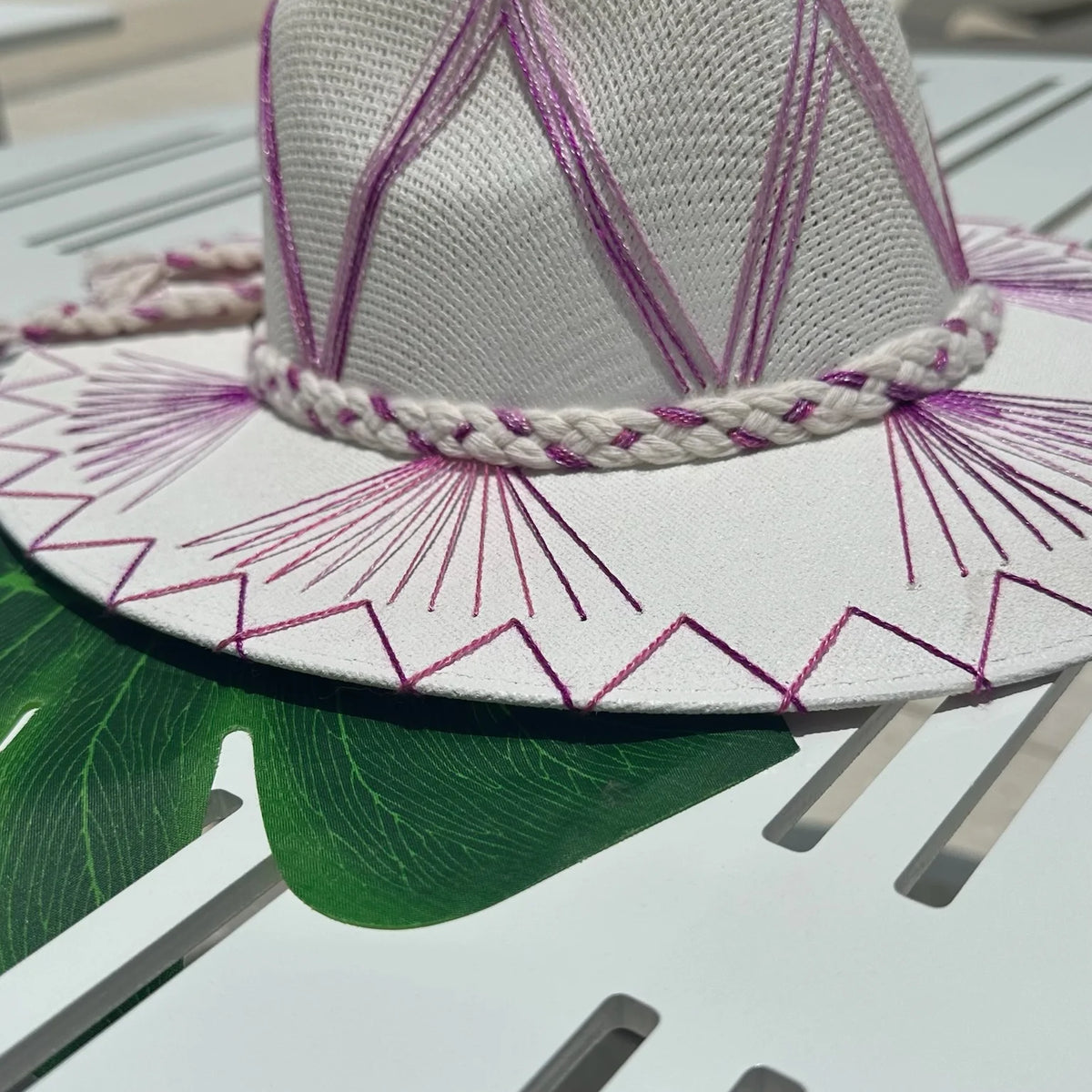 Corazon Playero Kid Isabella Hat – Vagabond Apparel Boutique