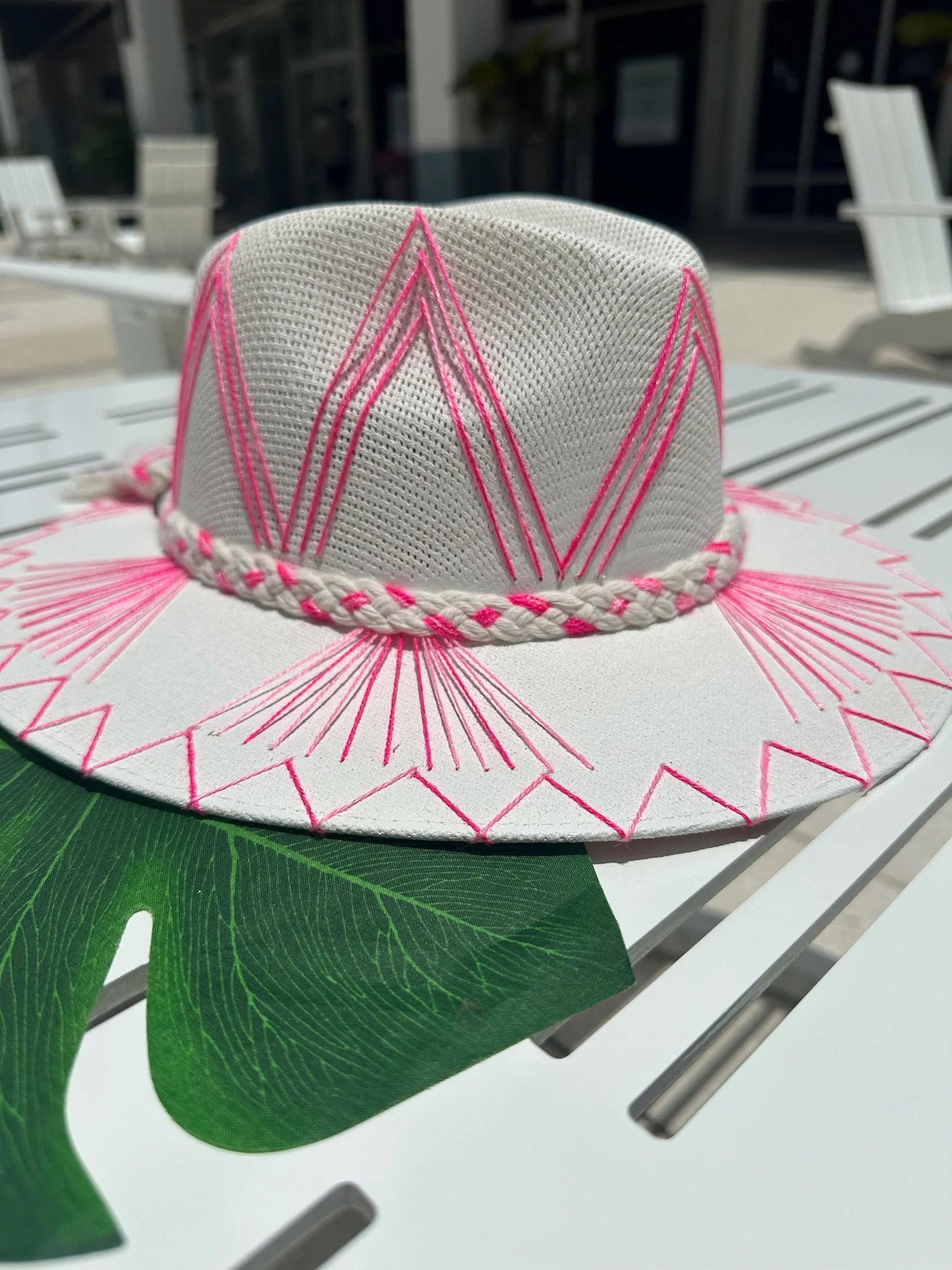 Corazon Playero | Kid Isabella Hat | Hot Pink | Vagabond | Apparel | Boutique