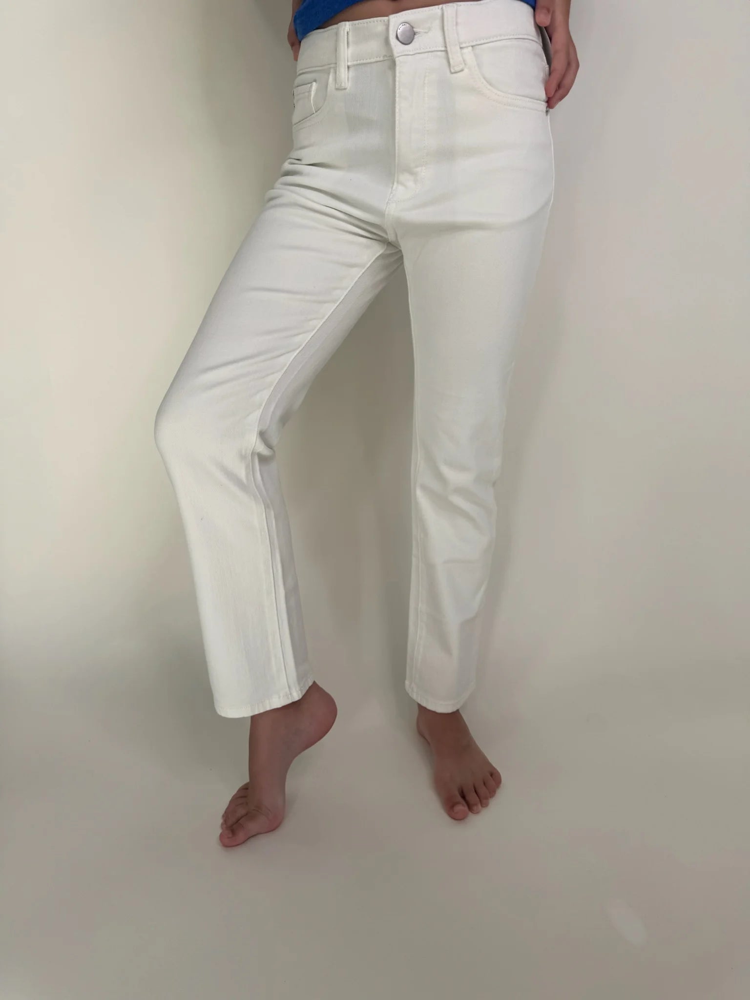 DL1961 | Emie | Straight | Milk | Front | Vagabond | Apparel | Boutique