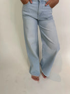 DL1961 | Girl | Lily | Wideleg | Poolside | Front | Vagabond | Apparel | Boutique