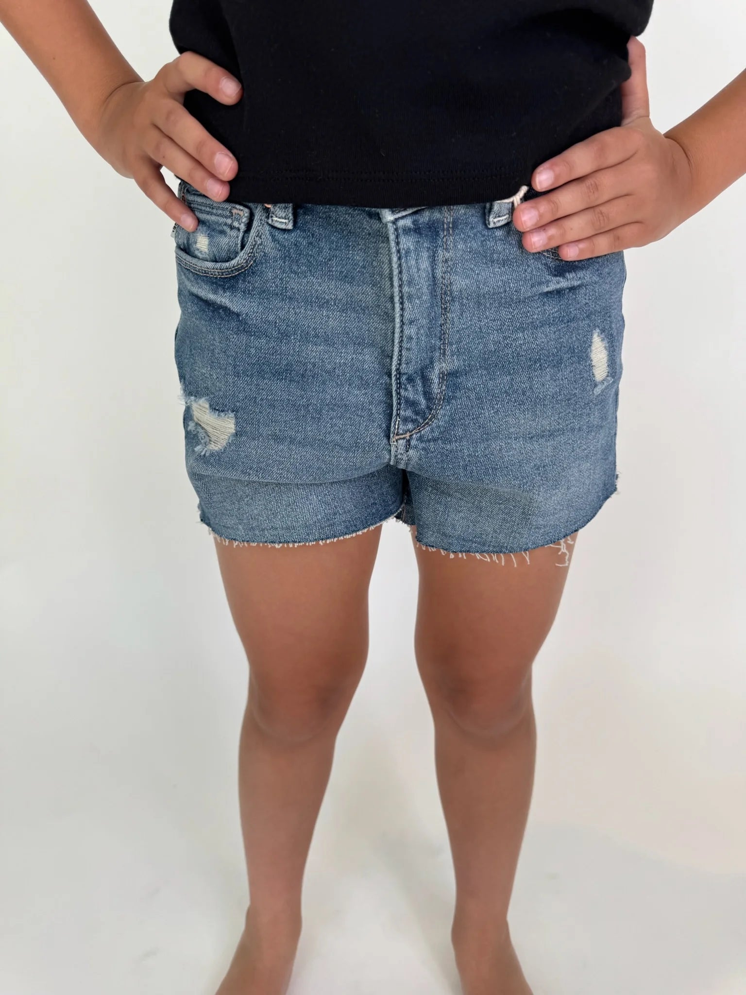 DL1961 | Lucy | Short | Front | Springdale | Vagabond | Apparel | Boutique