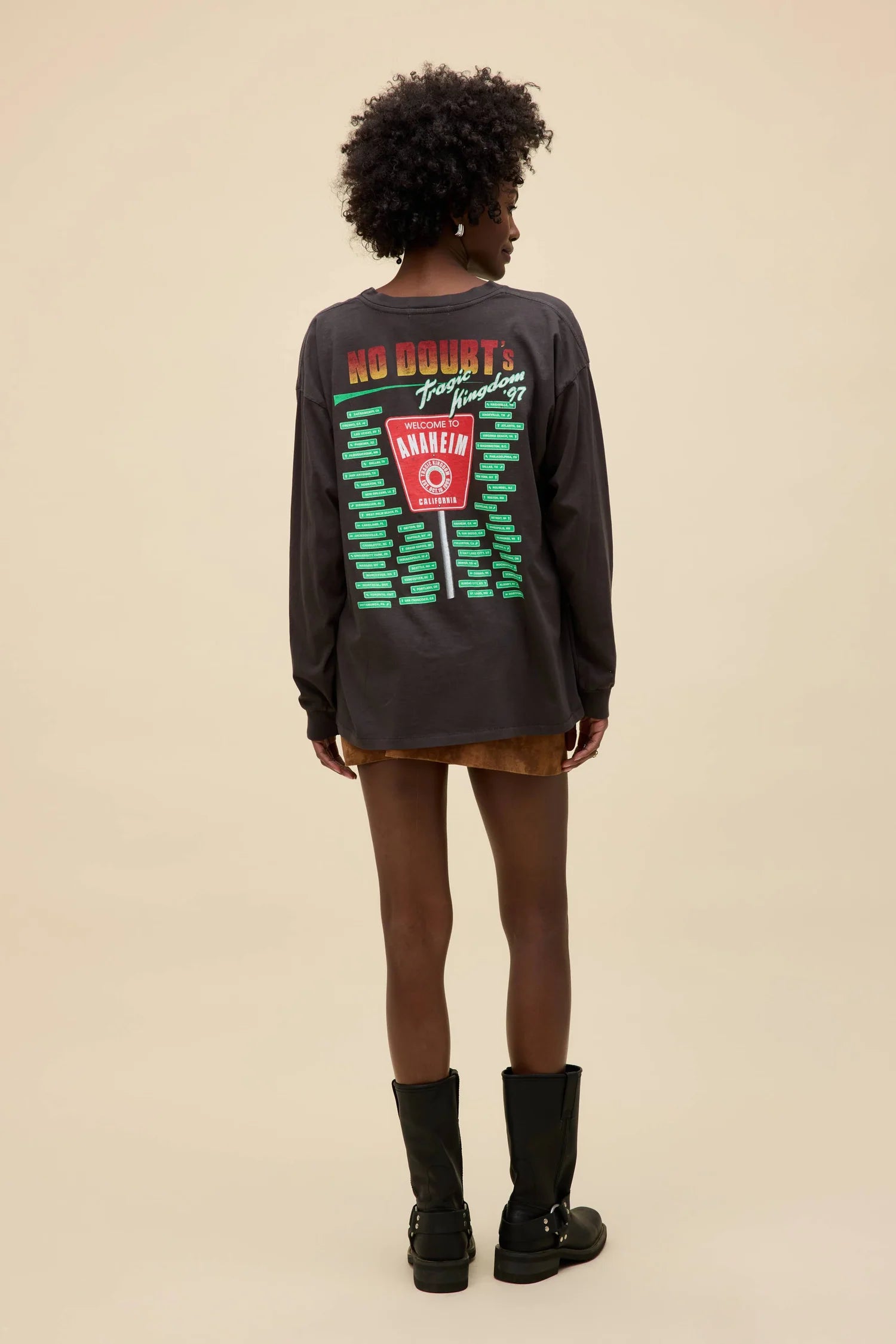 Daydreamer | No Doubt Tragic Kingdom Tour 1997 Long Sleeve | Back | Vagabond | Apparel | Boutique