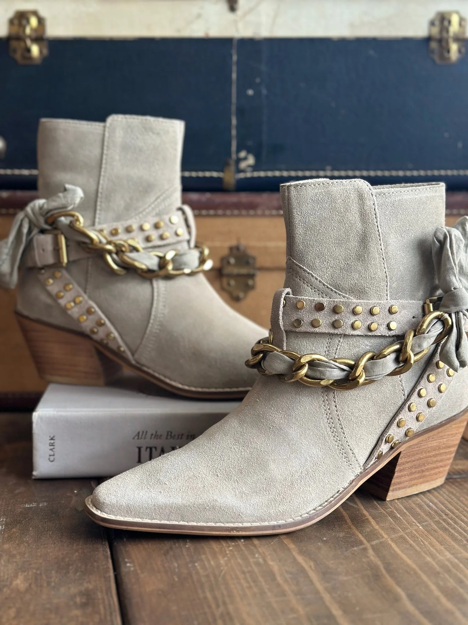 Diba True | Paper Lily Boot | Front | Vagabond | Apparel | Boutique