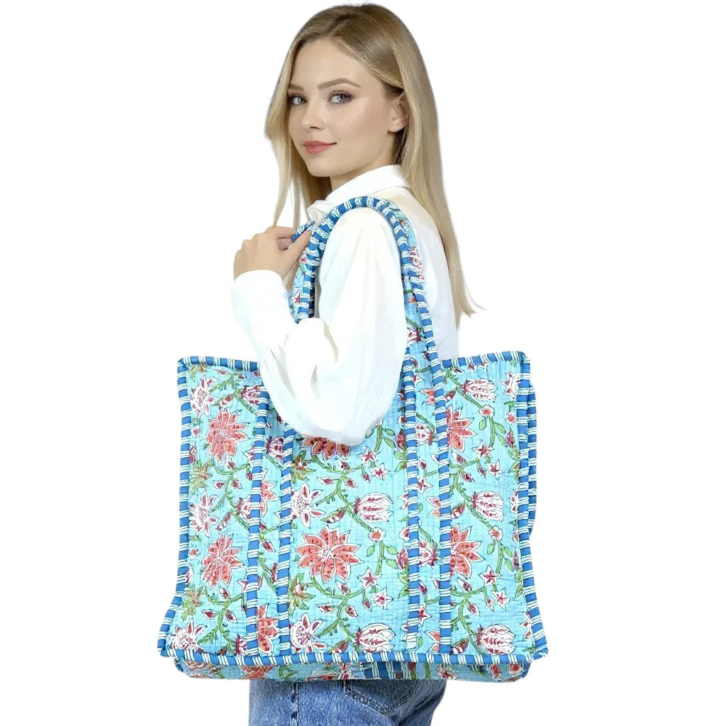 Farylina | Jane Tote | Blue Floral | Vagabond | Apparel | Boutique