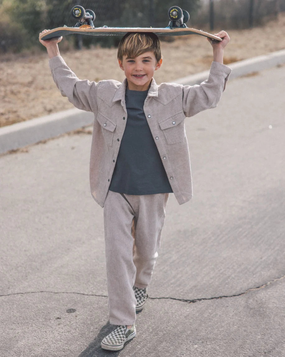 Feather 4 Arrow | Frontier Corduroy Shirt | Model | Vagabond | Apparel | Boutique