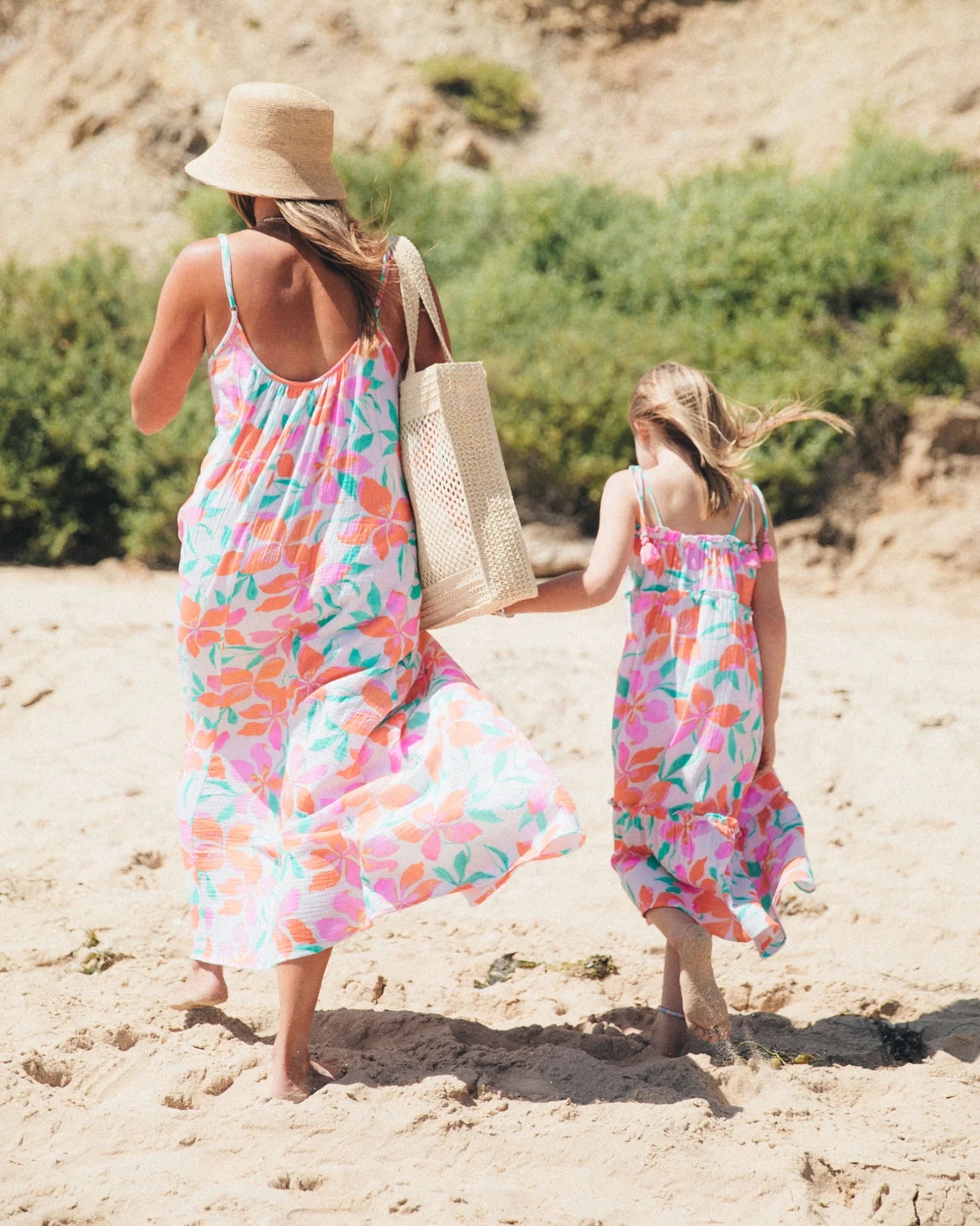 Feather | 4 | Arrow | Seabreeze | Dress | Ecru | Vagabond | Apparel | Boutique