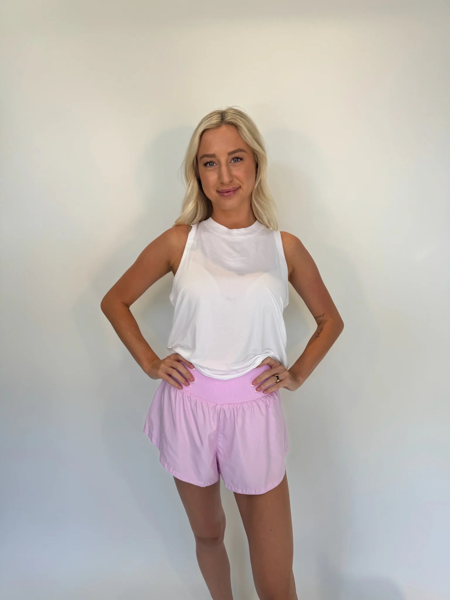 Free People | Carpe Diem Shorts | Powder Pink | Model | Vagabond | Apparel | Boutique