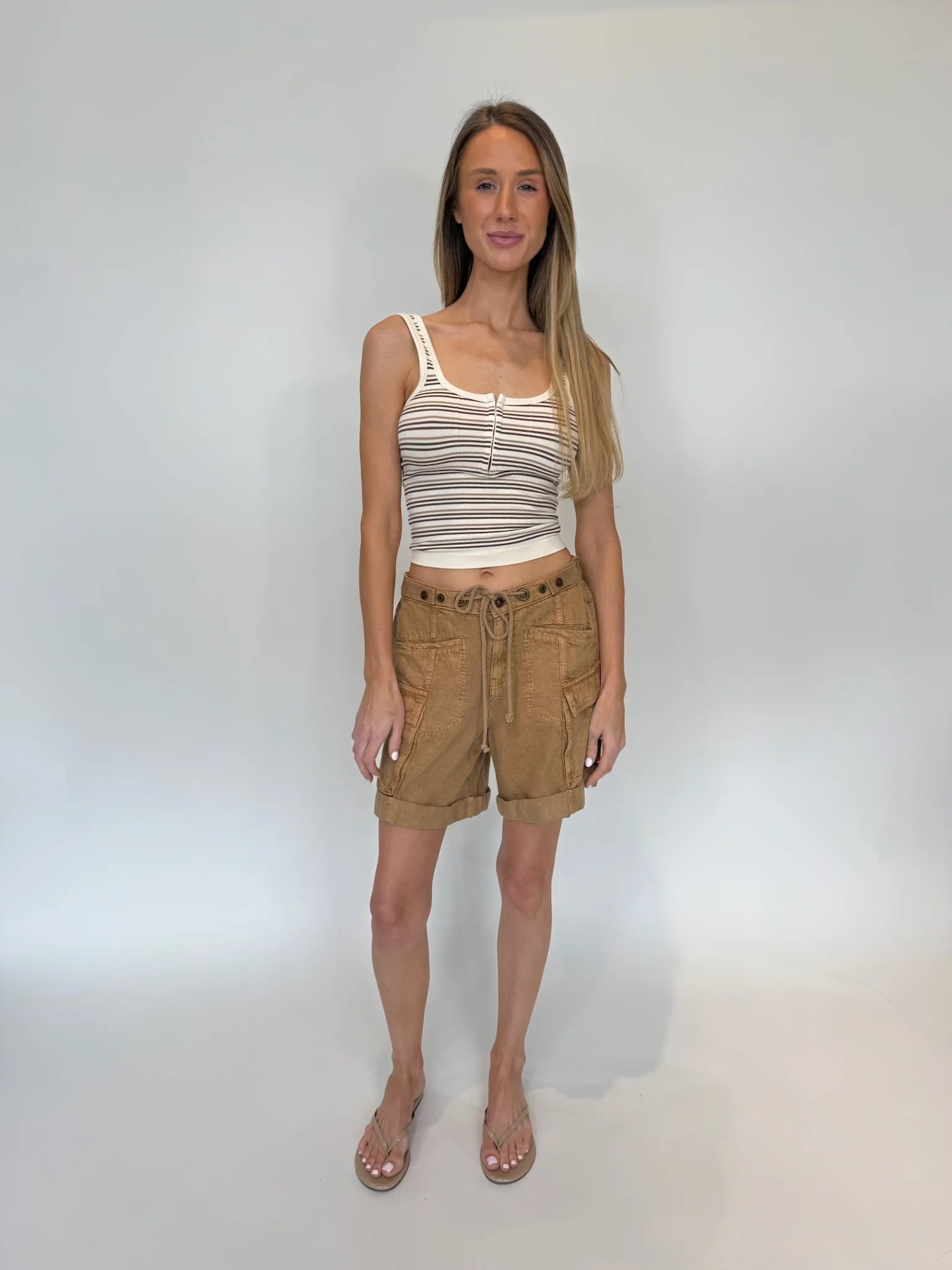 Free People | Frankie Washed Short | Model | Vagabond | Apparel | Boutique
