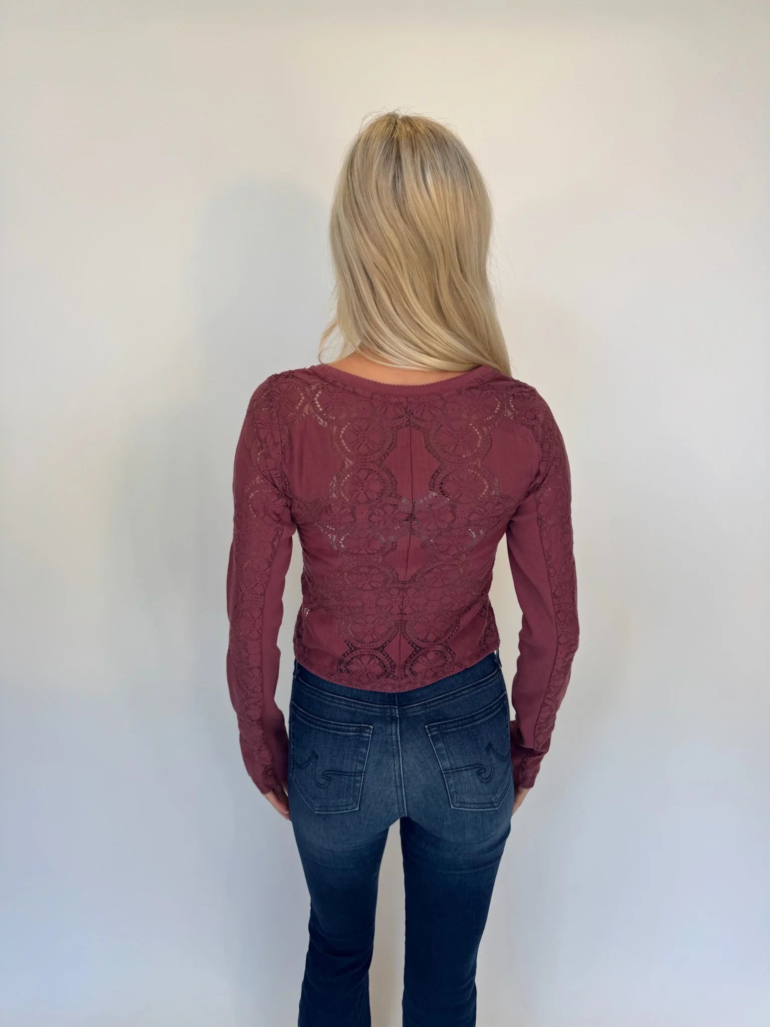 Free People | Jae Knit Long Sleeve Top | Back | Vagabond | Apparel | Boutique