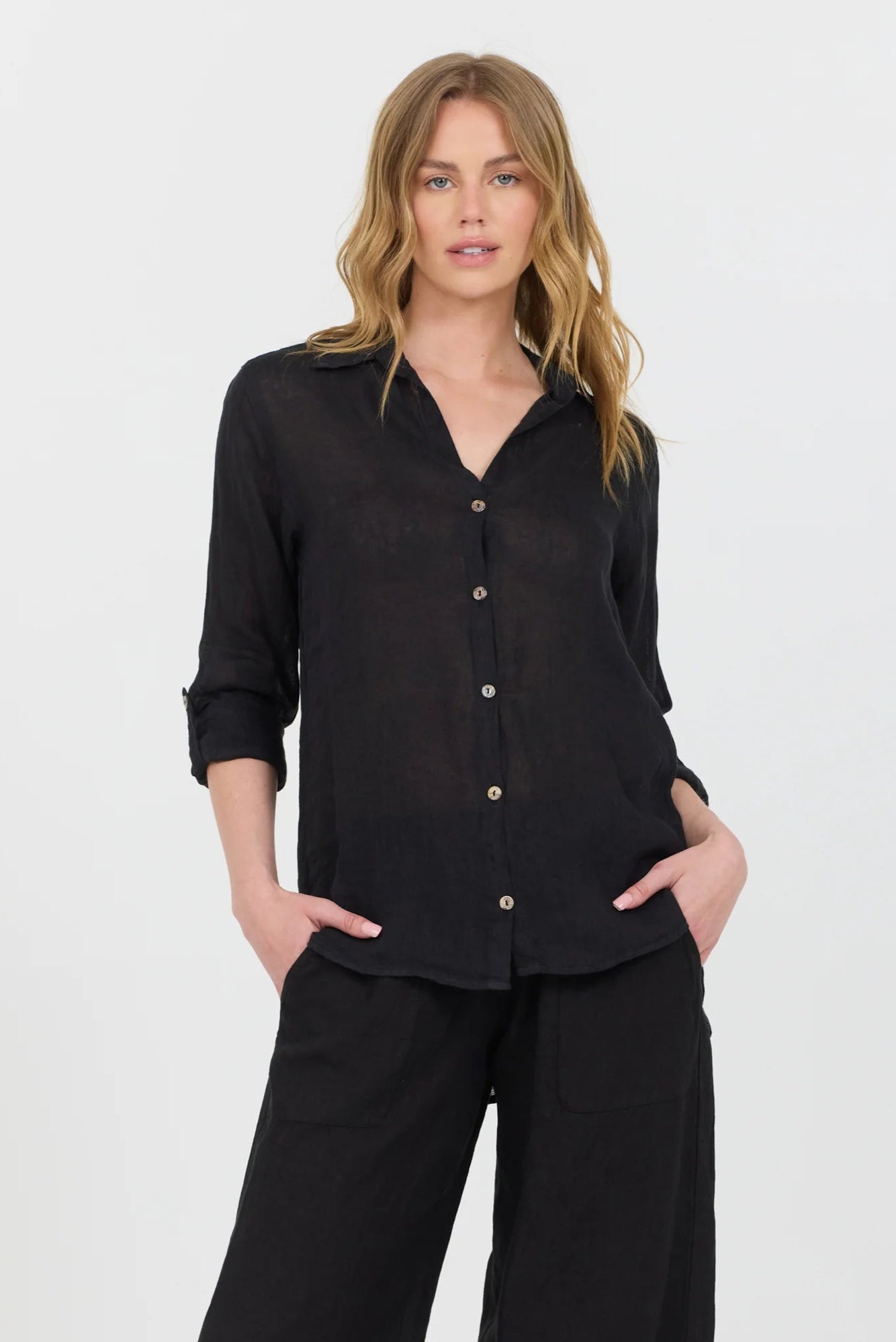 Fresh Laundry | Long Sleeve Linen Button Up | Black | Vagabond | Apparel | Boutique
