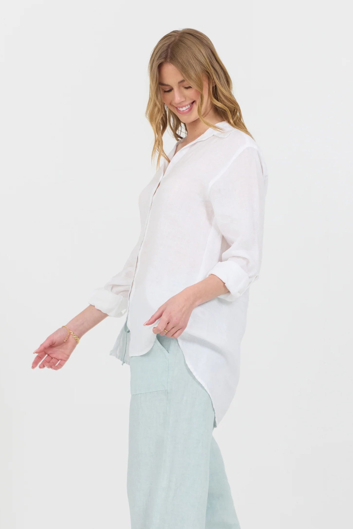 Fresh Laundry | Long Sleeve Linen Button Up | White | Side | Vagabond | Apparel | Boutique