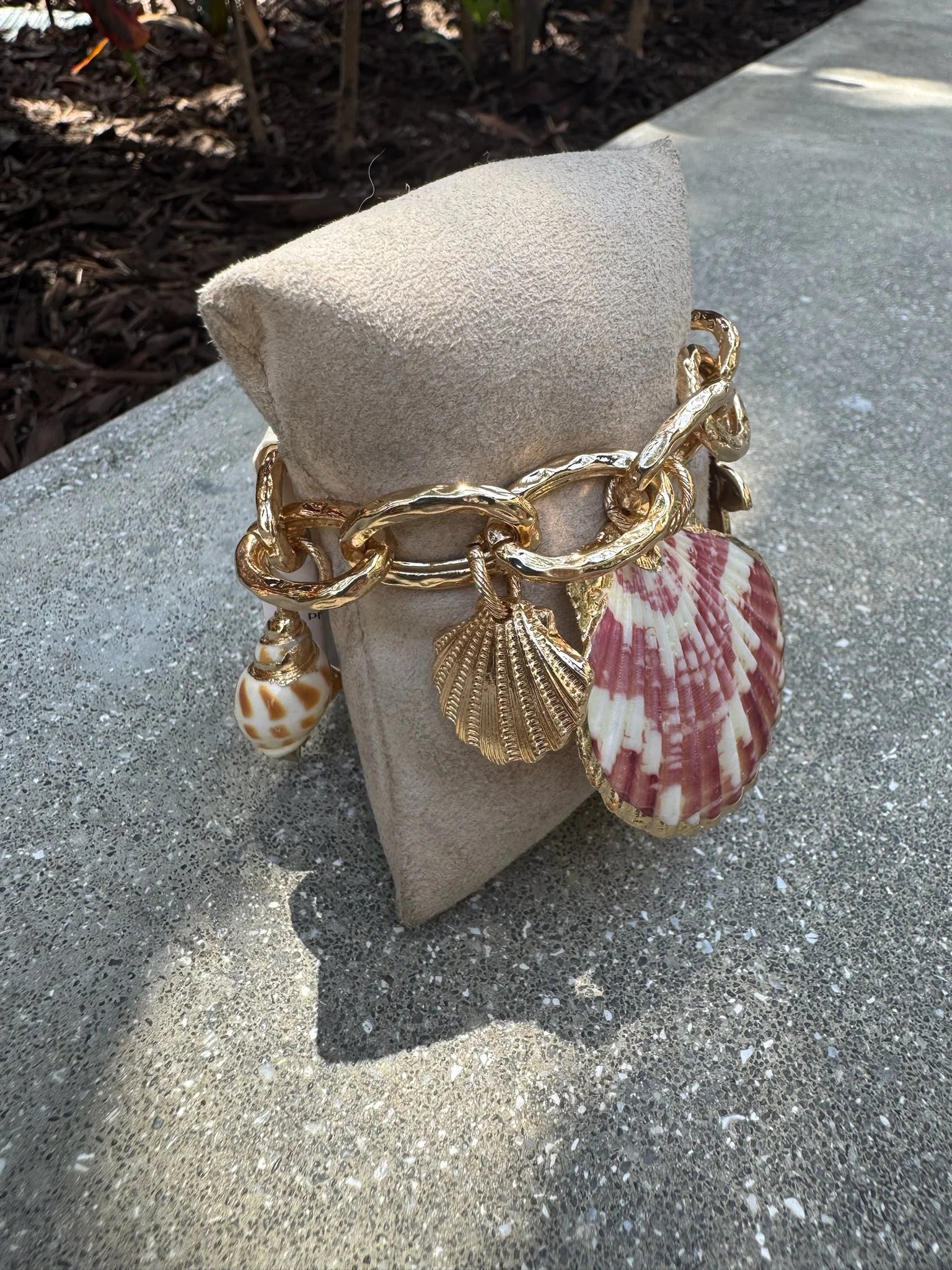 GSA | Starfish & Shell Charm Bracelet | Front | Vagabond | Apparel | Boutique