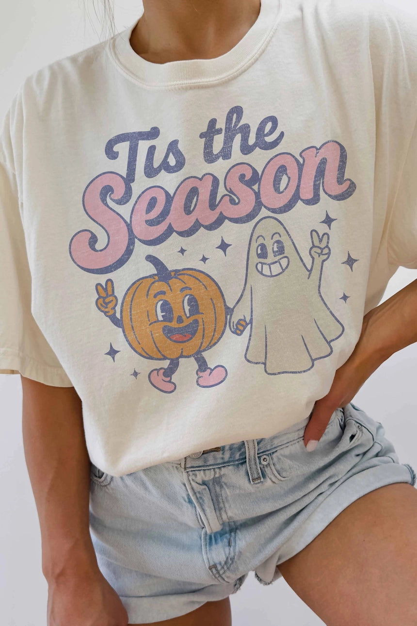 Good Day Street | Tis The Season Oversized Tee | Close | Vagabond | Apparel | Boutique