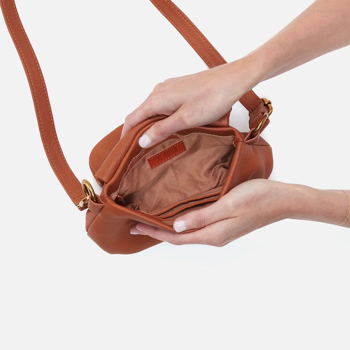 Hobo Harley Crossbody Sling | Vagabond Apparel Boutique