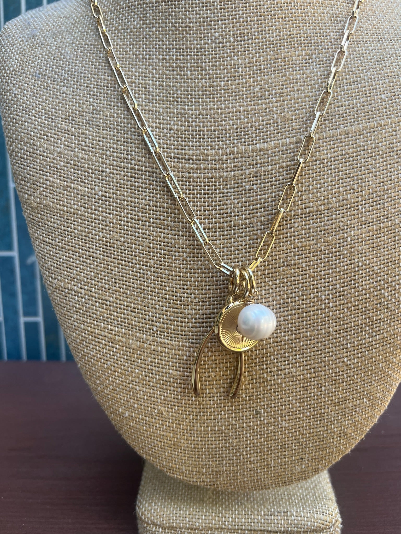 Eklexic Make A Wish Charm Necklace | Vagabond Apparel Boutique