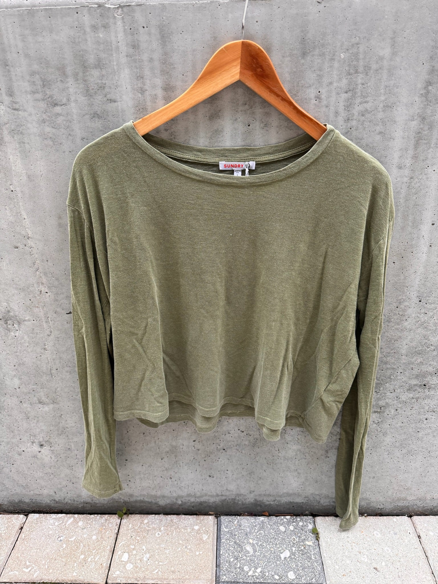 Sundry L/S Boxy Crew