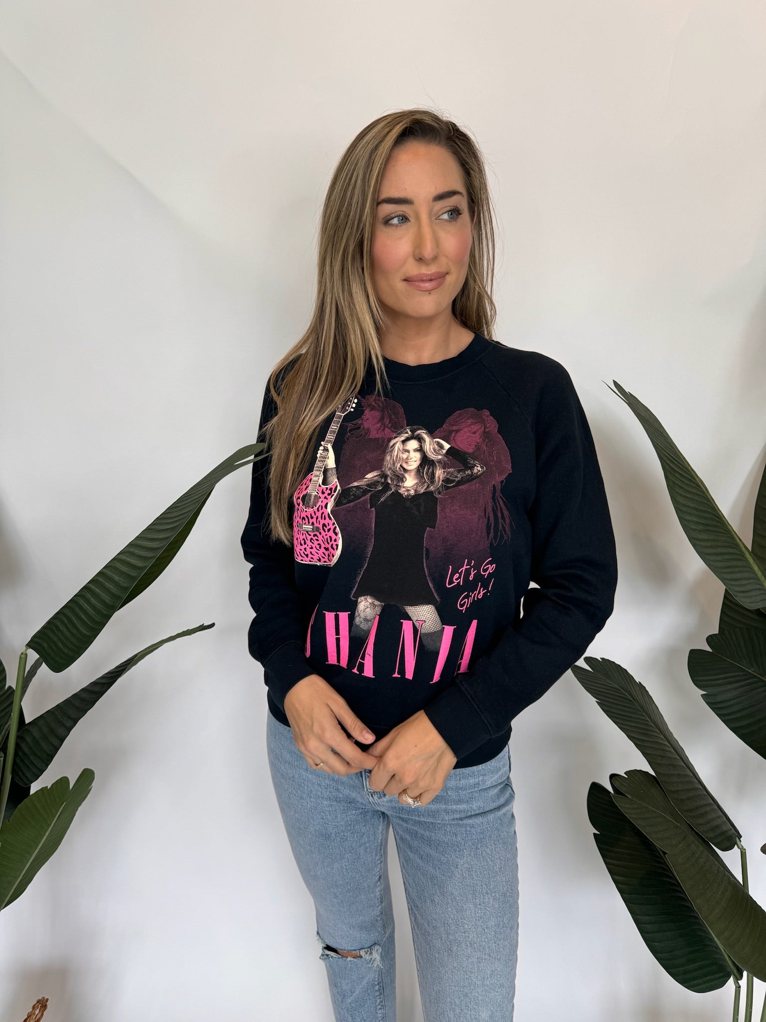 Daydreamer Shania Twain Leopard Guitar Vintage Sweatshirt