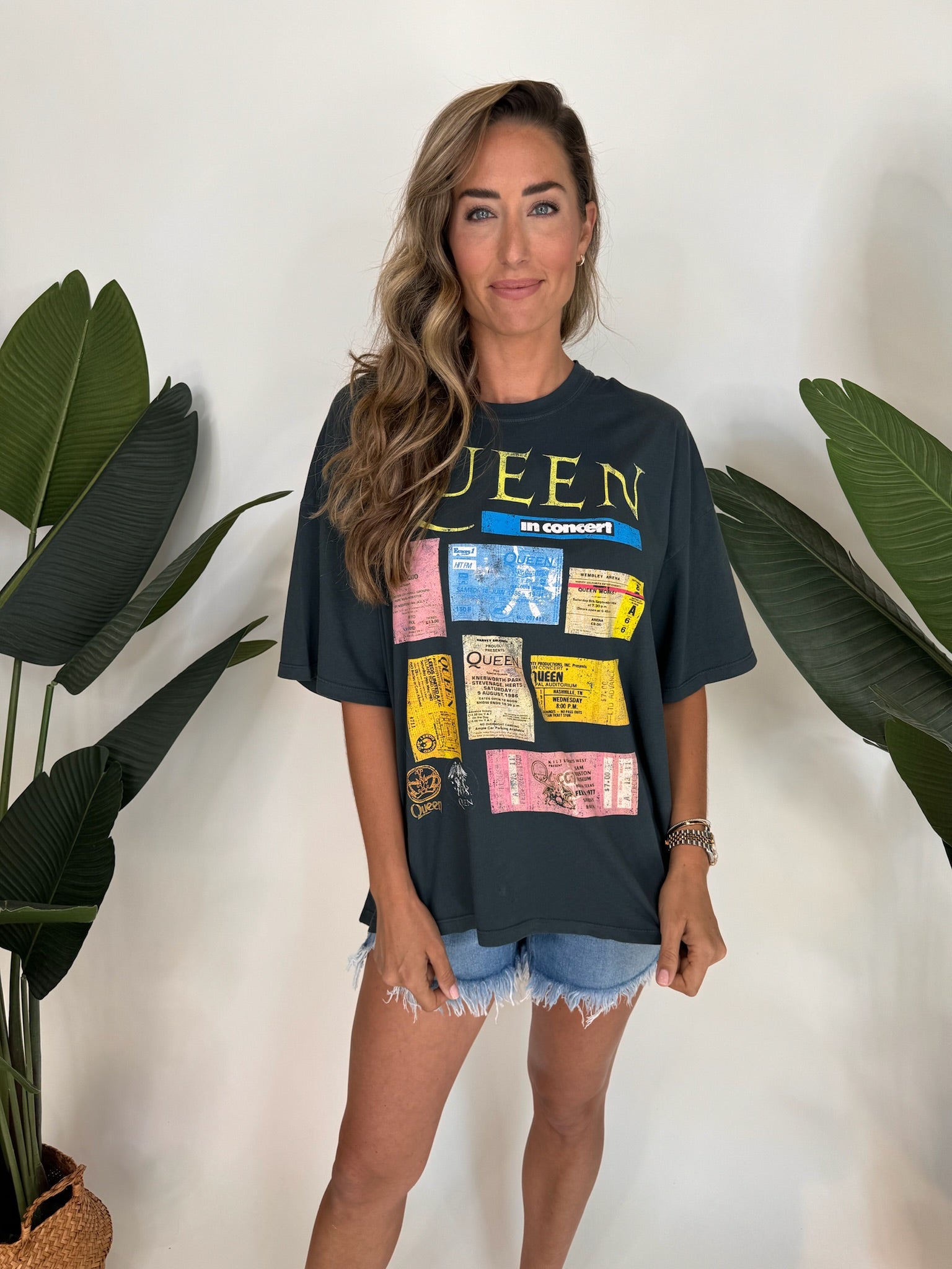 Daydreamer Queen Ticket Tee
