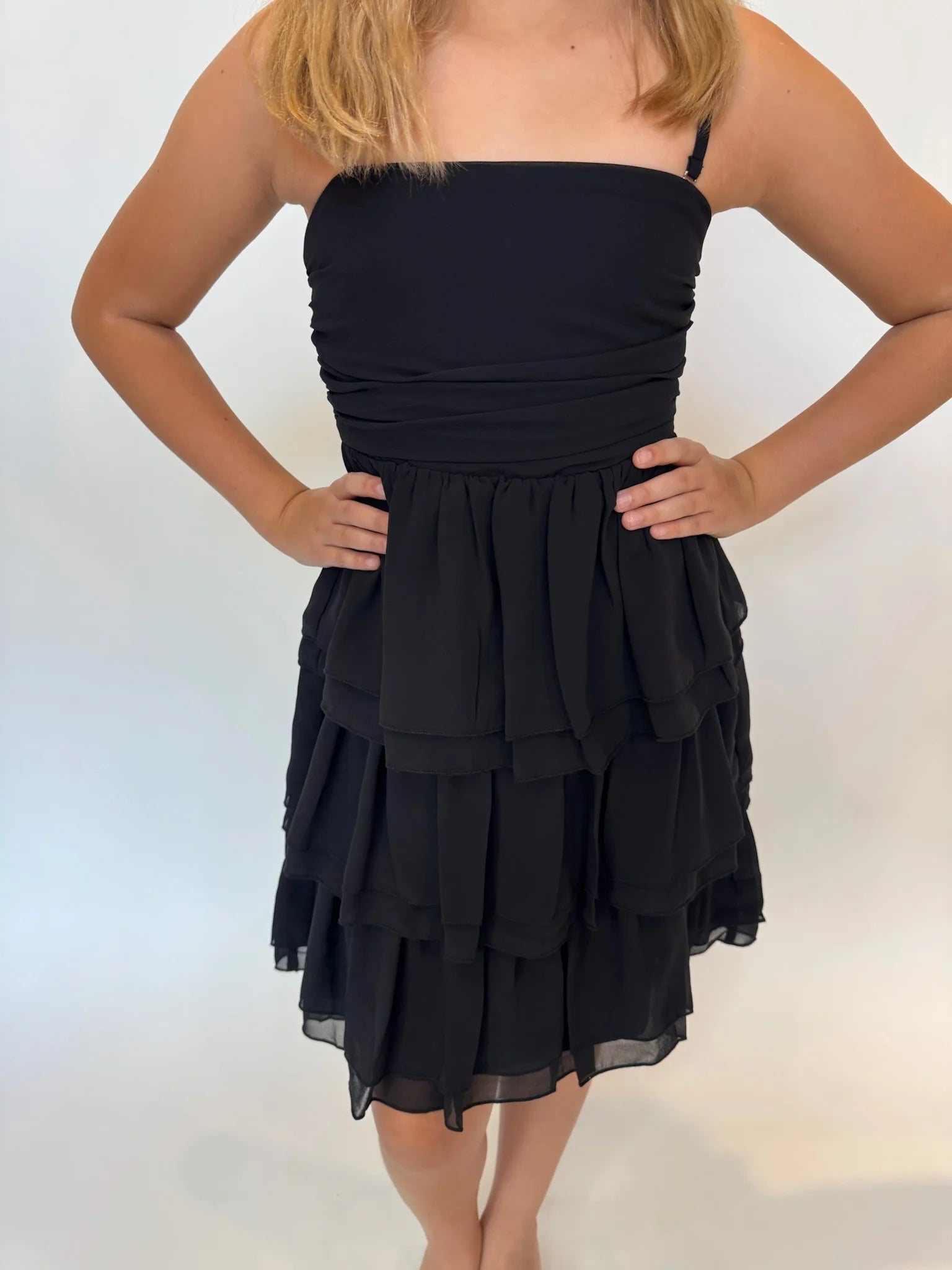 Katie J | Eloise Dress | Close | Vagabond | Apparel | Boutique
