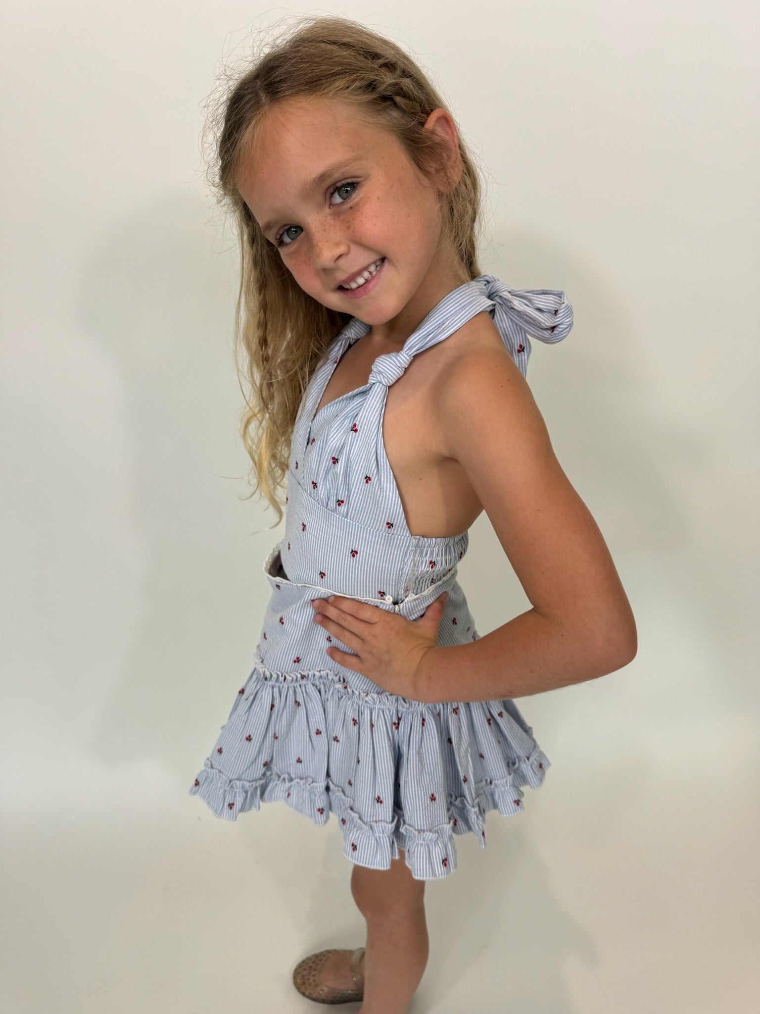 Katie J | Yvonne Halter Top | Side | Vagabond | Apparel | Boutique