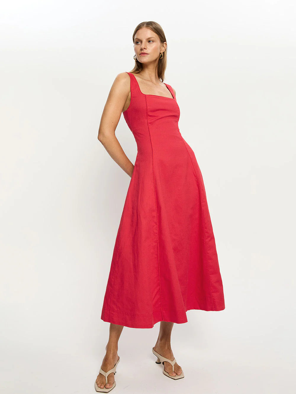 Kivari | Elise Midi Dress | Side | Vagabond | Apparel | Boutique