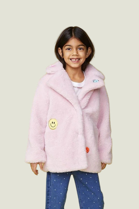 Mini Dreamer | Kylie Smile Sherpa Coat | Model Front | Vagabond | Apparel | Boutique