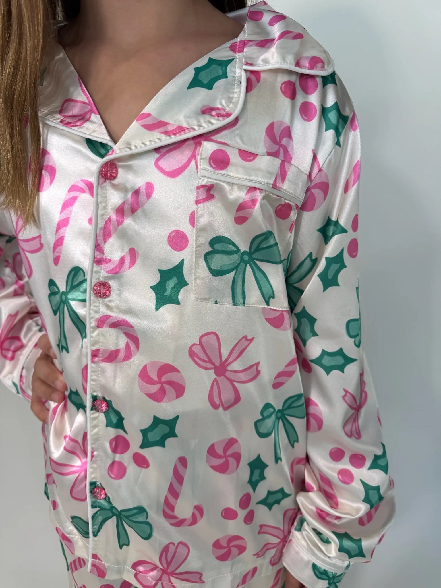 Mini Dreamer | Jolly Silky Set | Model | Close | Vagabond | Apparel | Boutique