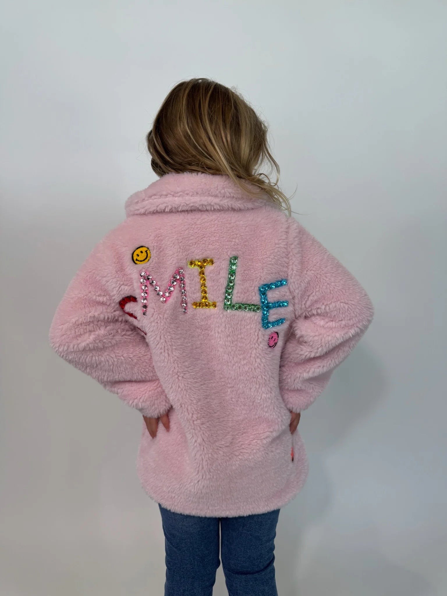Mini Dreamer | Kylie Smile Sherpa Coat | Pink Model | Vagabond | Apparel | Boutique