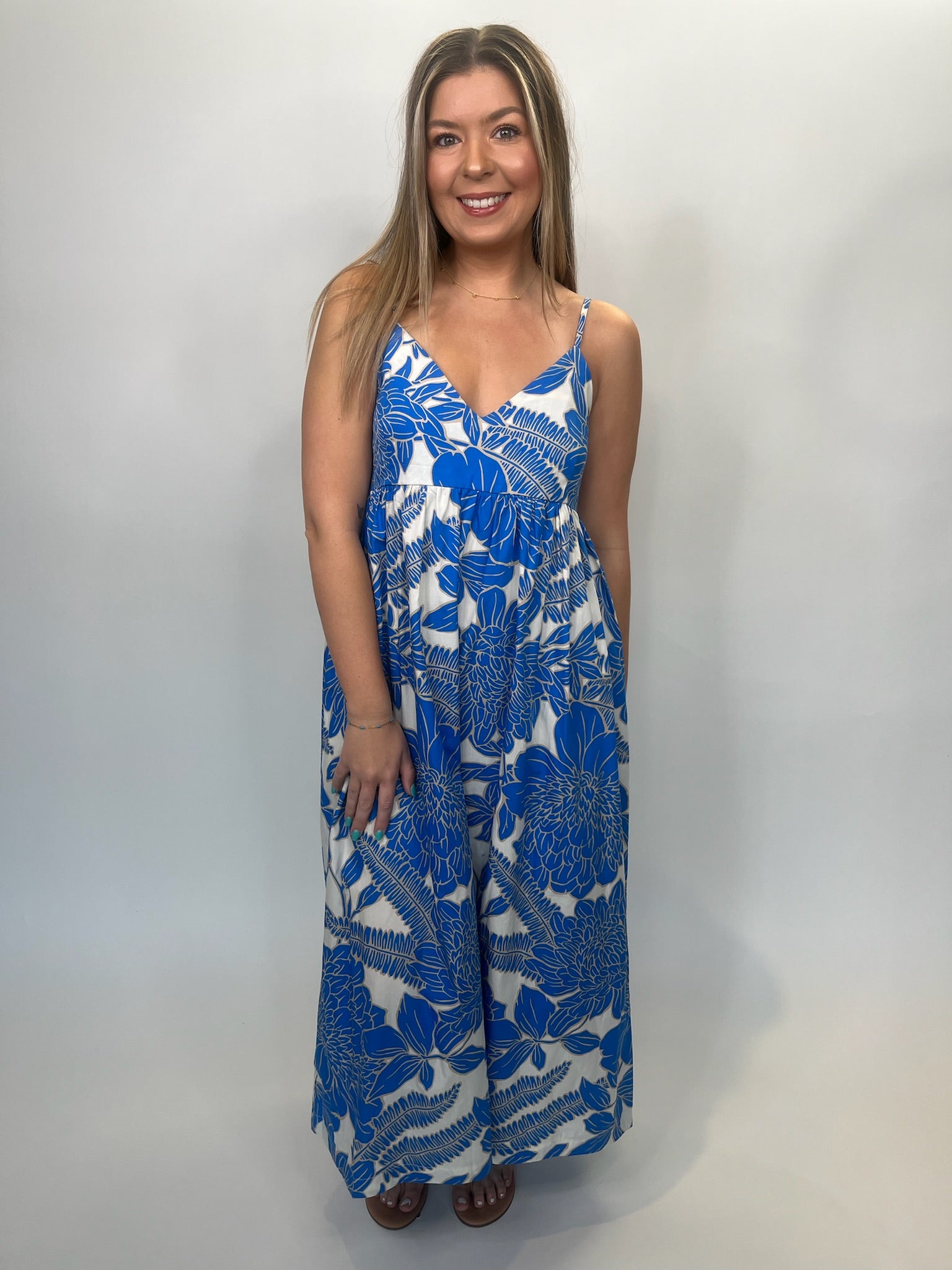 Olivaceous Dress White Blue | Vagabond Apparel Boutique