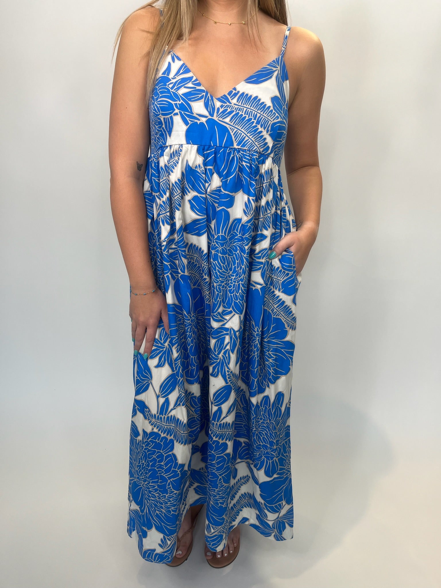 Olivaceous Dress White Blue | Vagabond Apparel Boutique
