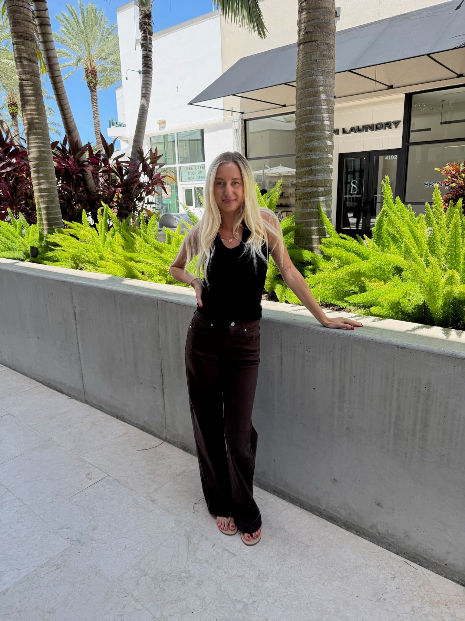 Paige | Anessa 31" W/Front Yoke and Stitch Through Pockets Chocolate | Vagabond | Apparel | Boutique