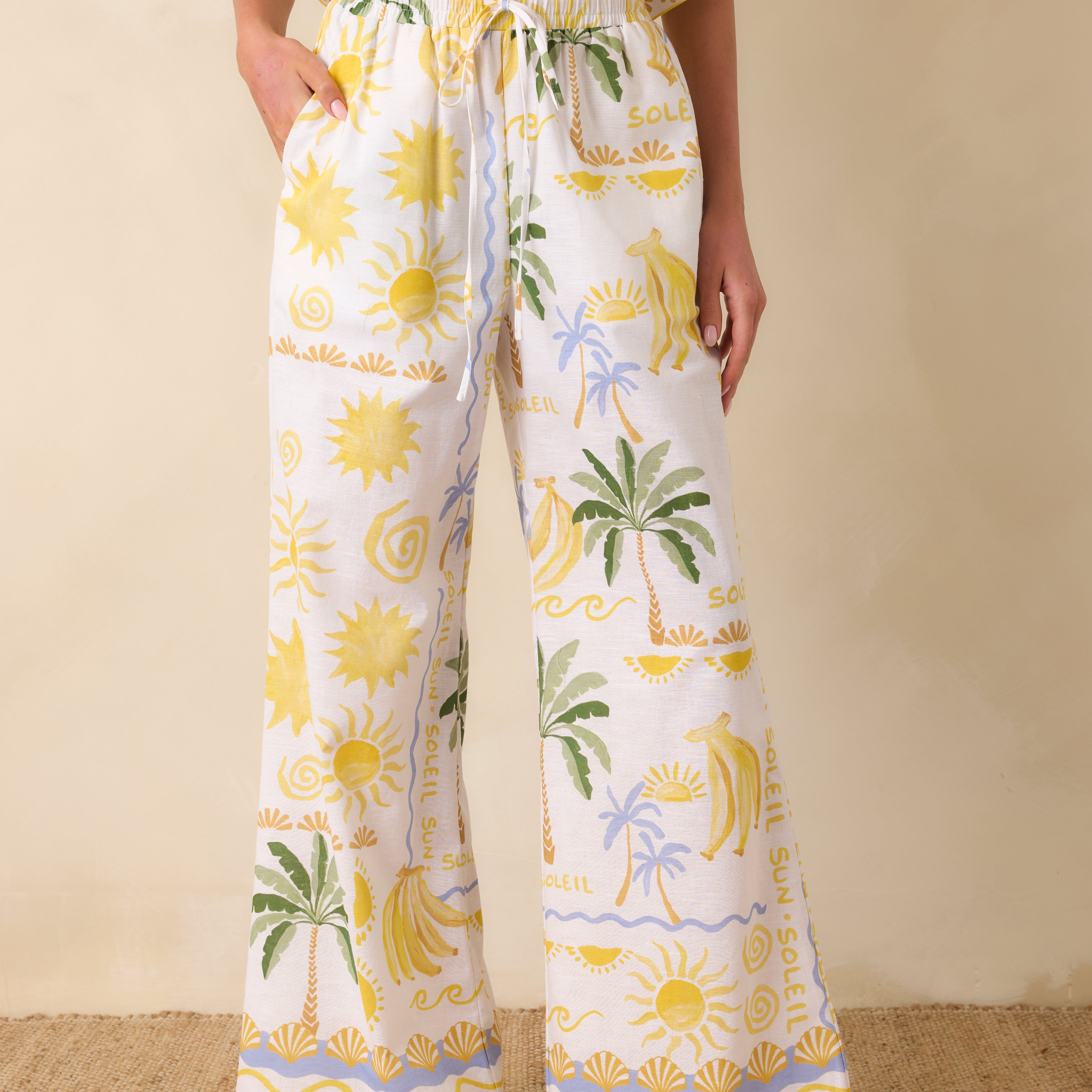 Paradisa | Gulf Coast Pants | Close | Vagabond | Apparel | Boutique