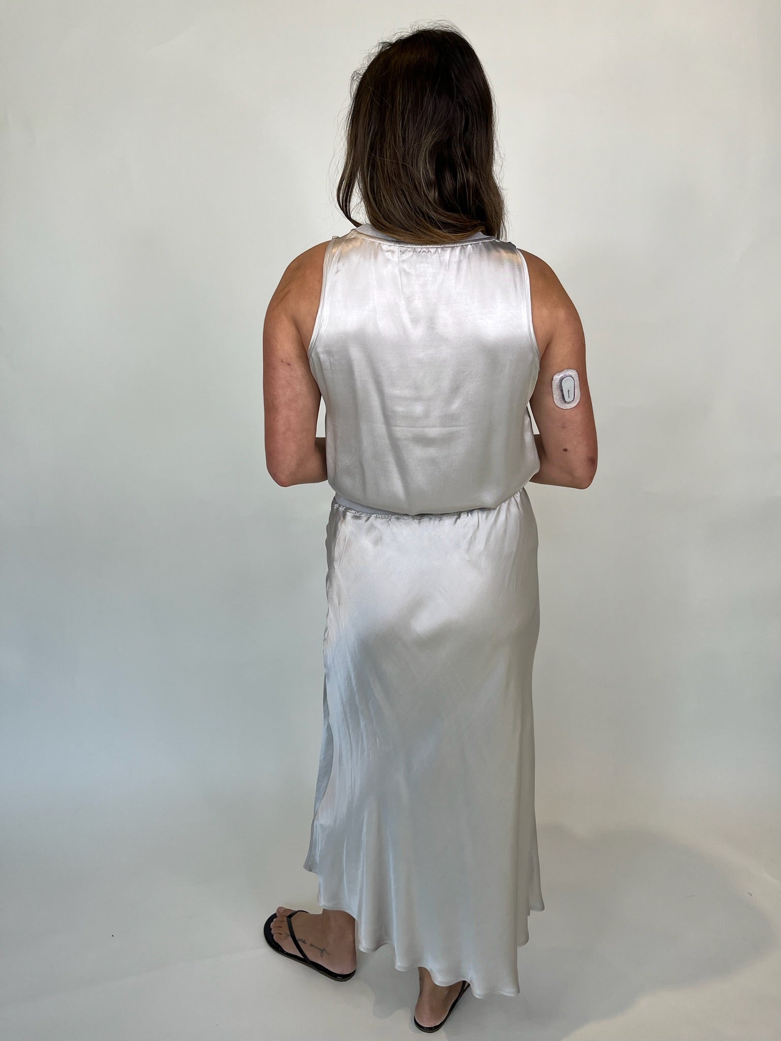 Rose and Crown Satin Skirt Silver Birch | Vagabond Apparel Boutique